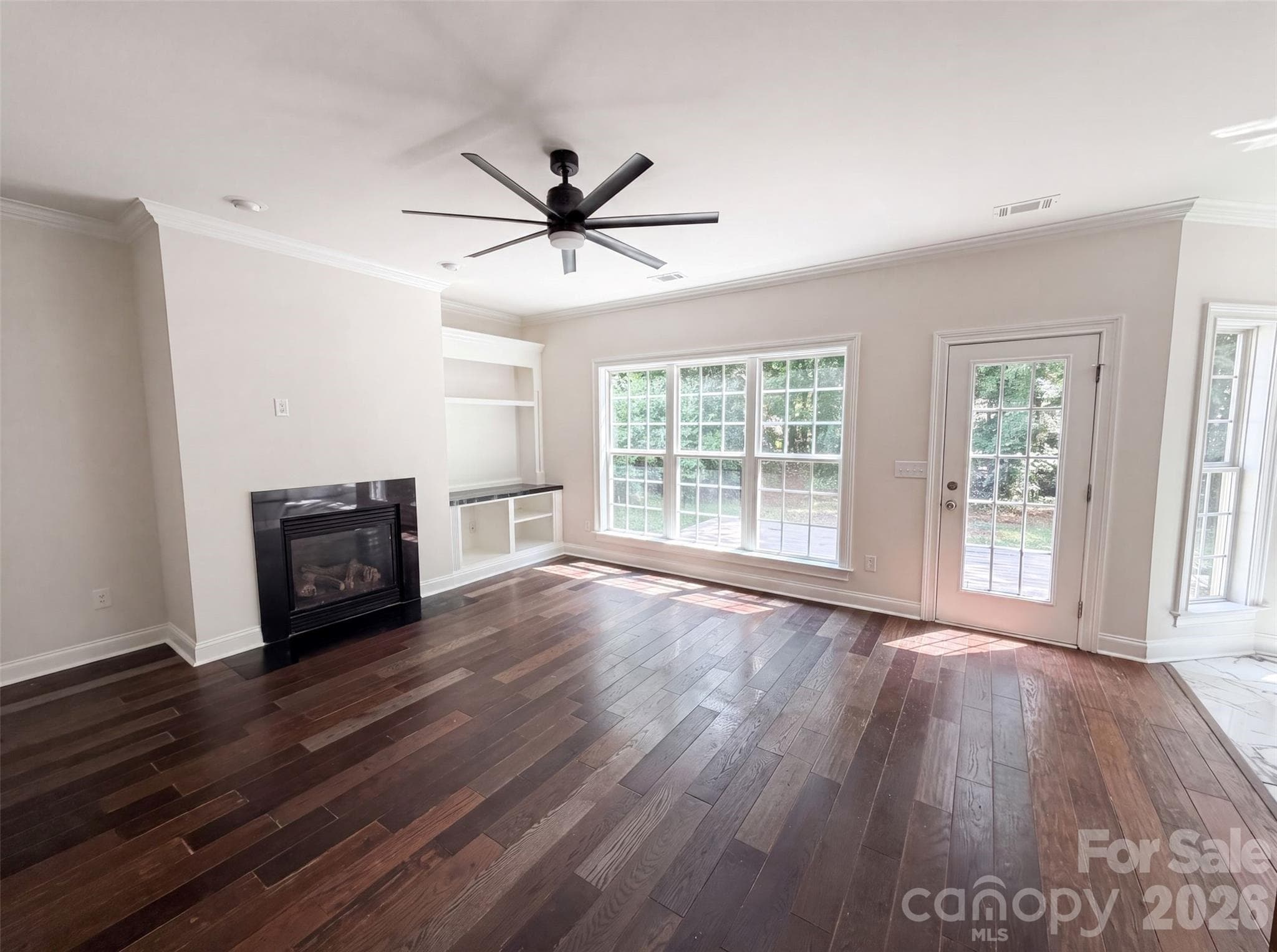 Single Family Residence at Huntersville, photo 7 of 21