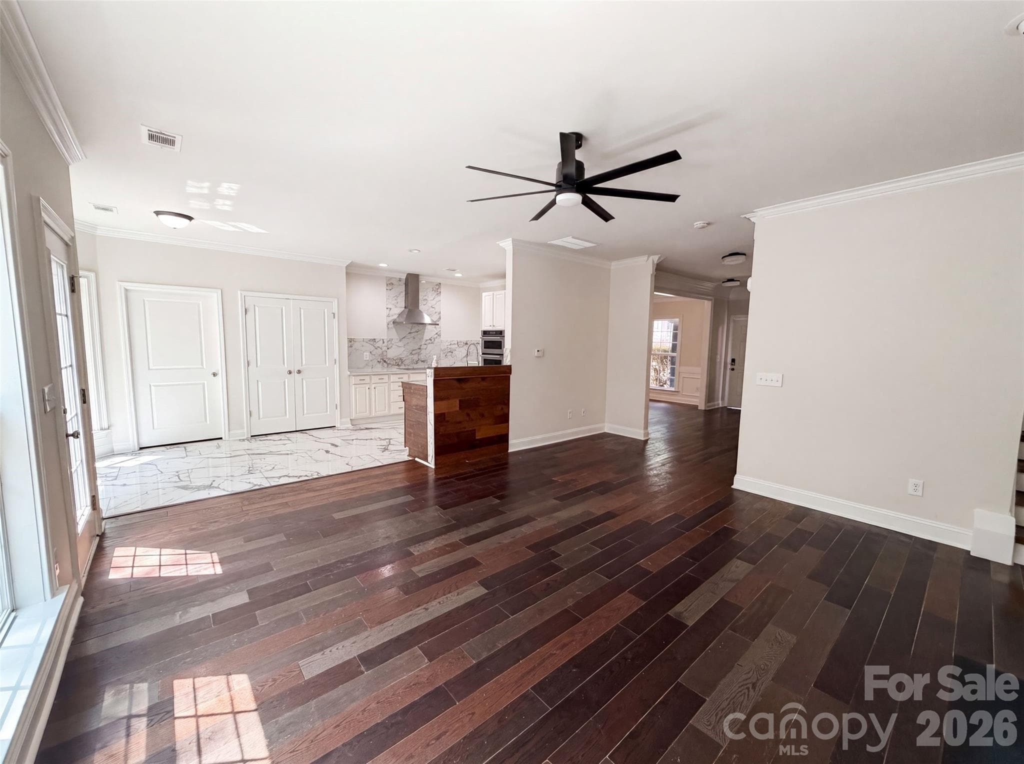 Single Family Residence at Huntersville, photo 9 of 21