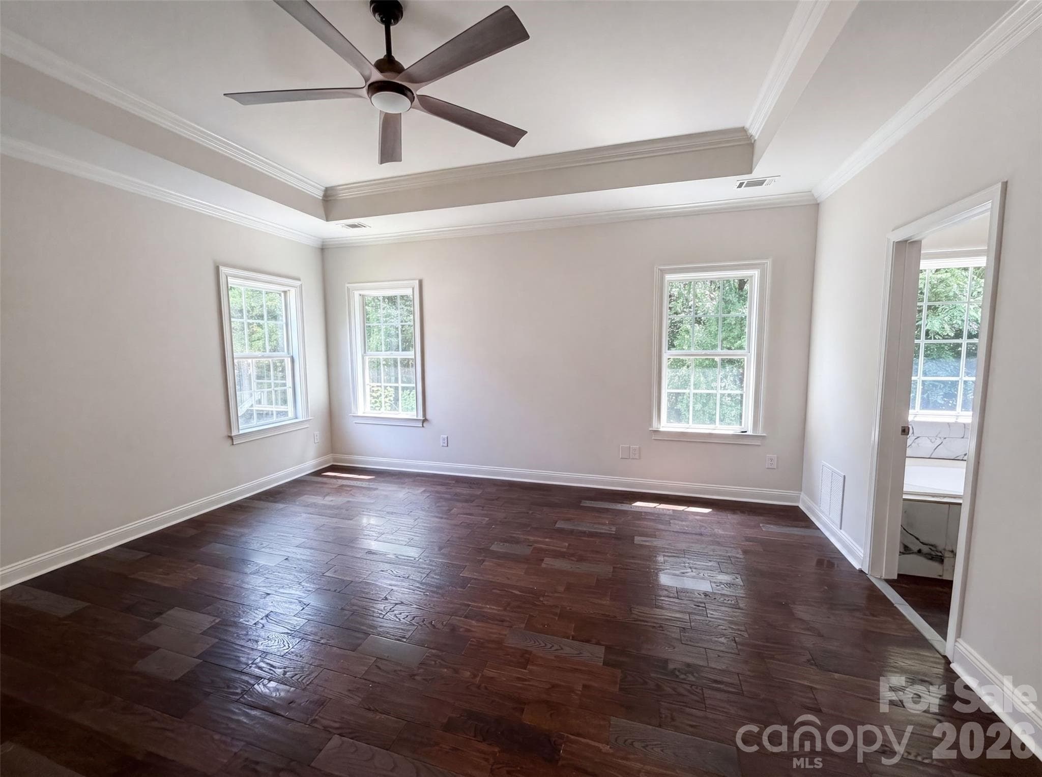 Single Family Residence at 6420 Torrence Trace Drive, Huntersville, photo 12 of 21