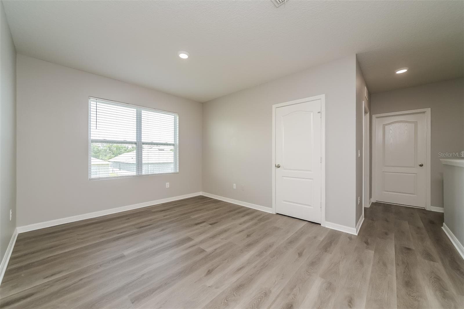 Single Family Residence at 321 ALEXZANDER WAY, WINTER HAVEN, photo 5 of 35