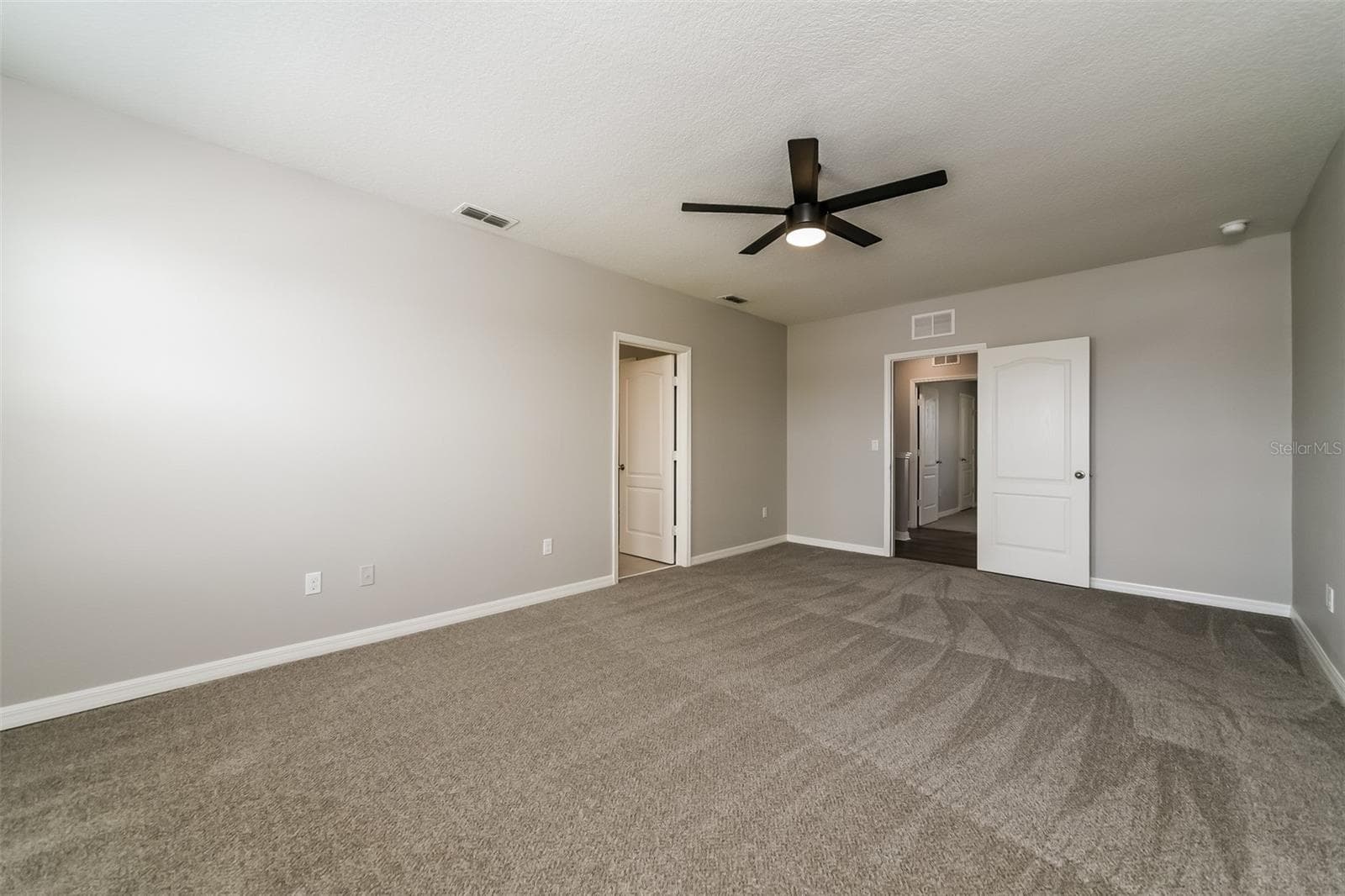 Single Family Residence at 321 ALEXZANDER WAY, WINTER HAVEN, photo 19 of 35