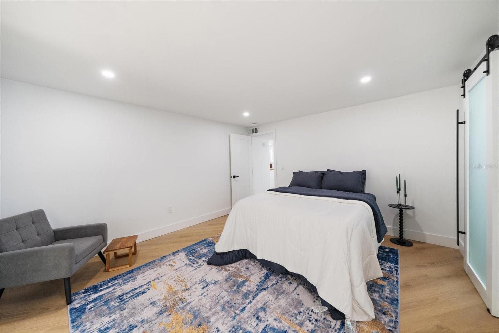 Primary bedroom - 578 SPANISH DR S, LONGBOAT KEY