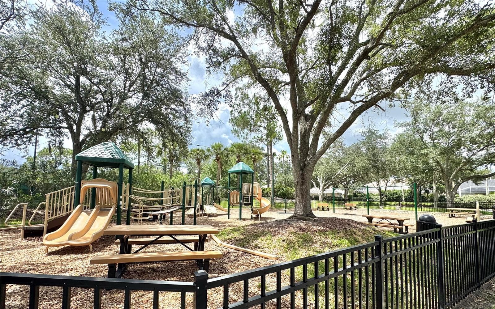 Single Family Residence at 10110 WHISPER POINTE DR, TAMPA, photo 50 of 53