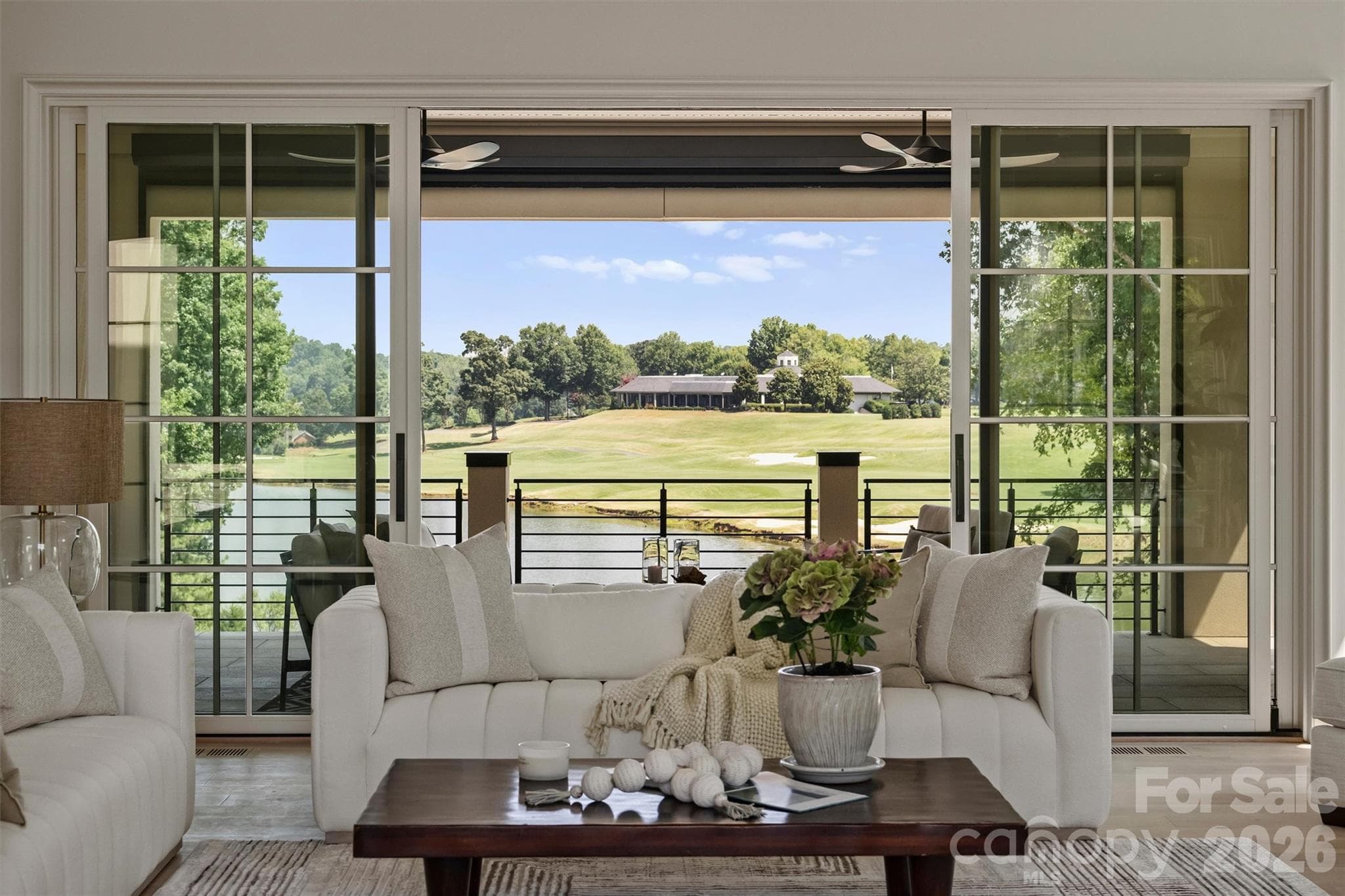 Single Family Residence at 4816 Kelly Woods Lane, Charlotte, photo 16 of 45