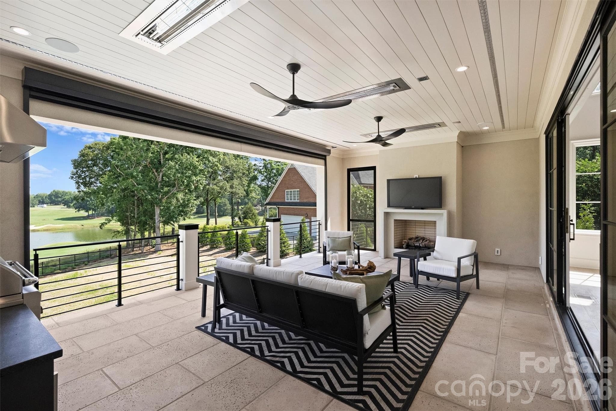 Single Family Residence at 4816 Kelly Woods Lane, Charlotte, photo 24 of 45