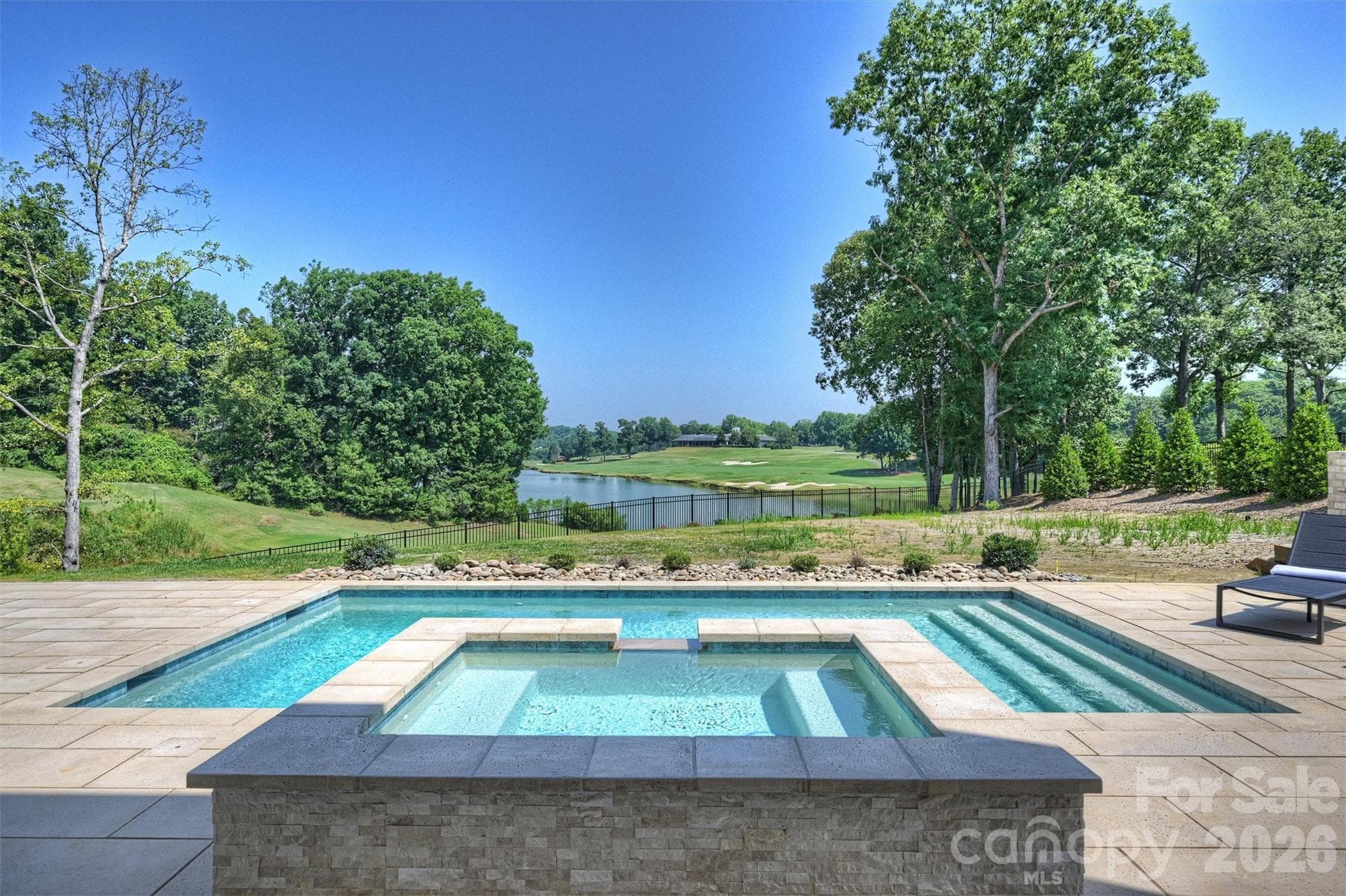 Single Family Residence at 4816 Kelly Woods Lane, Charlotte, photo 43 of 45