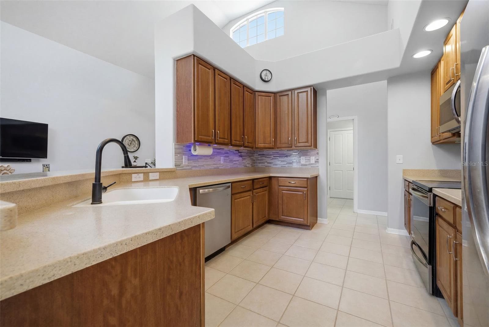Single Family Residence at 6846 PINE SPRINGS, WESLEY CHAPEL, photo 23 of 62
