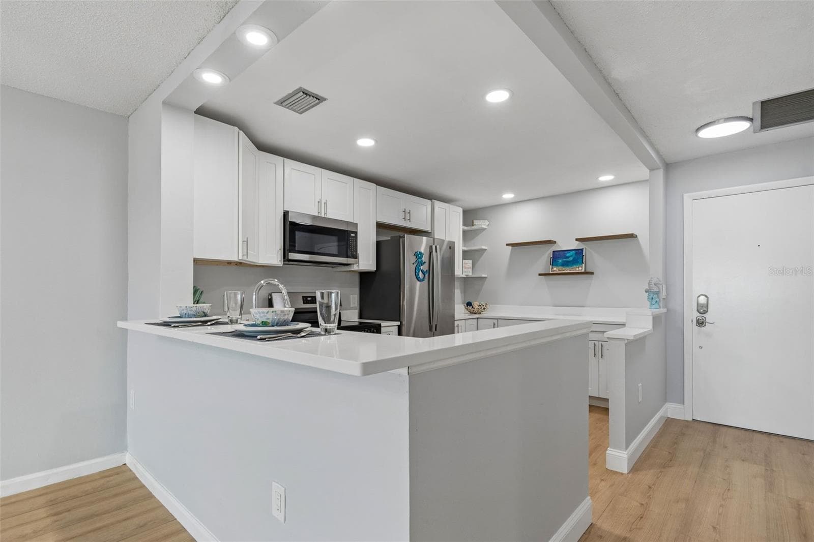 Condominium at 100 BLUFF VIEW DR #509C, BELLEAIR BLUFFS, photo 6 of 60