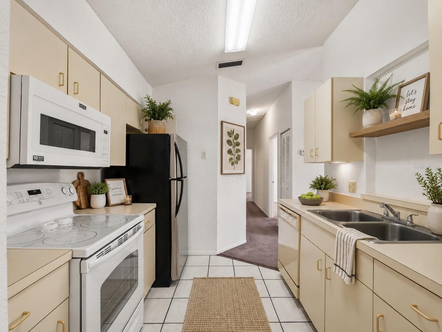 Condominium at 22441 WESTCHESTER BLVD #1500F, PUNTA GORDA, photo 6 of 37