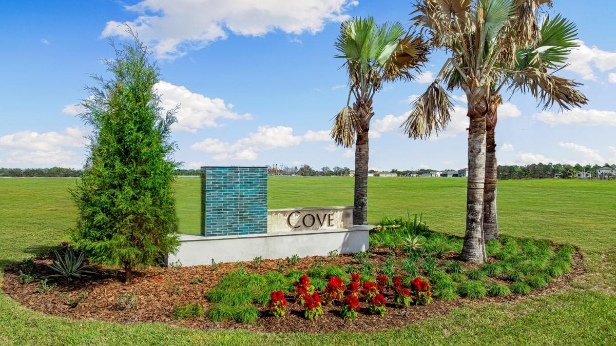 Cove at Coasterra Community Entrance - 9308 CHISWELL TRL, PALMETTO