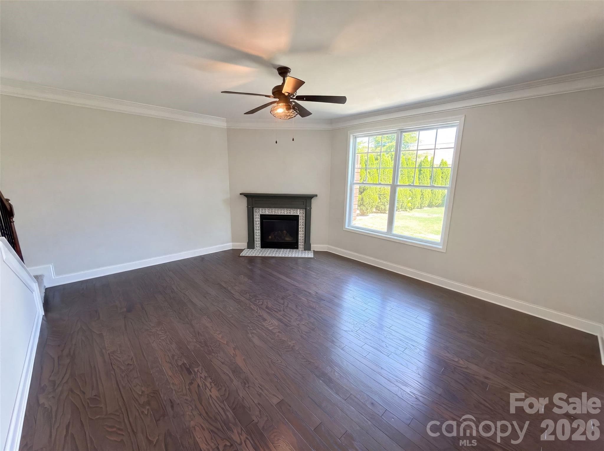 Single Family Residence at 7020 Chrysanthemum Road, Lancaster, photo 6 of 16