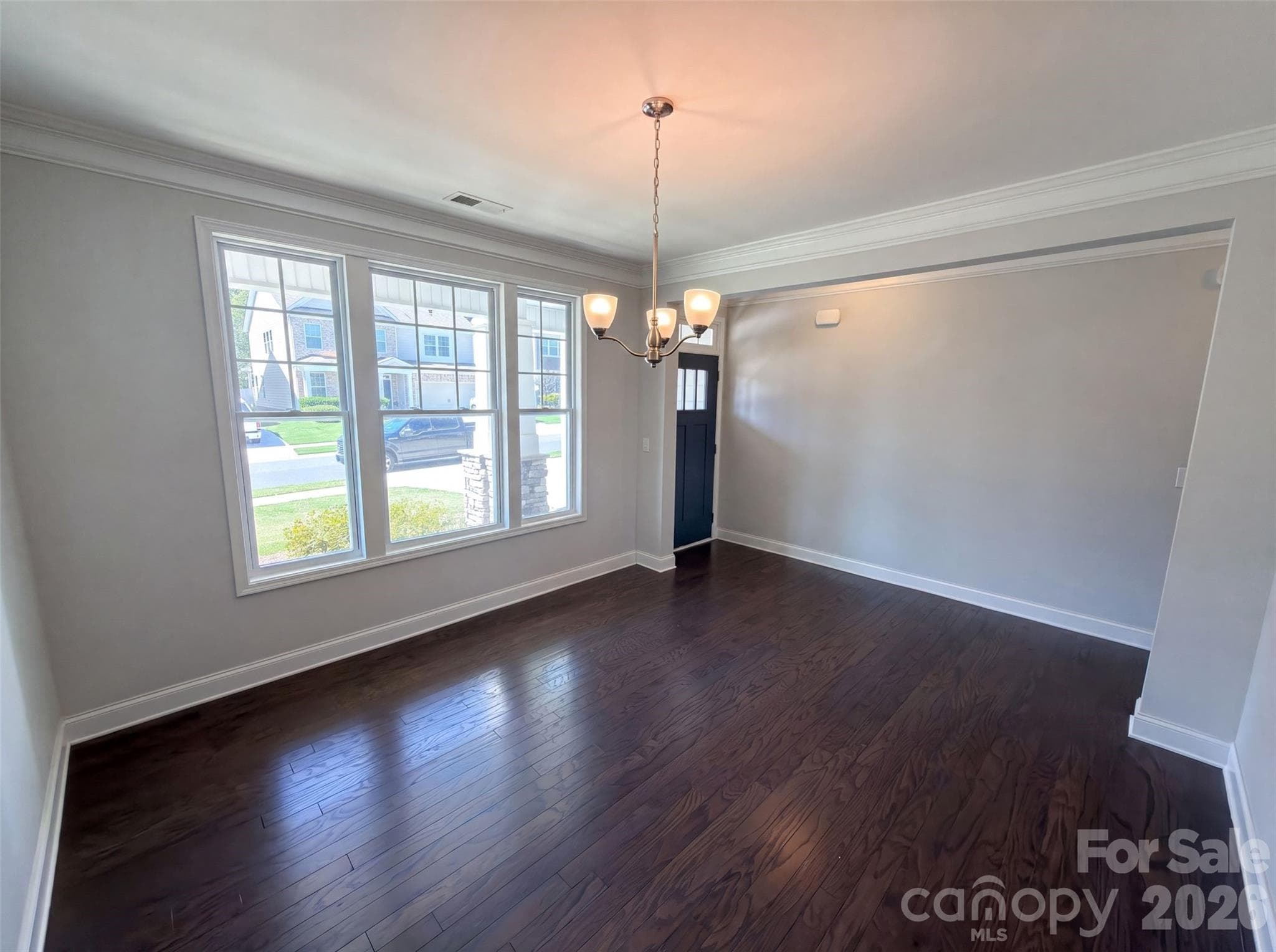 Single Family Residence at 7020 Chrysanthemum Road, Lancaster, photo 7 of 16