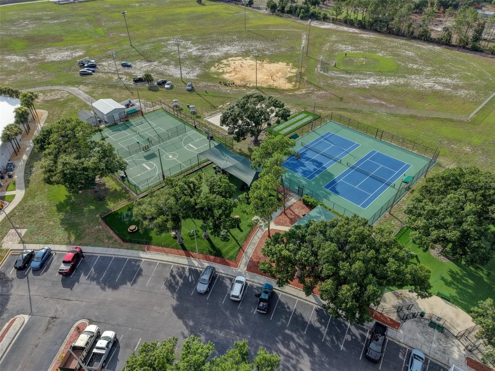 Amenities - 13222 PINE CREEK CIR, RIVERVIEW