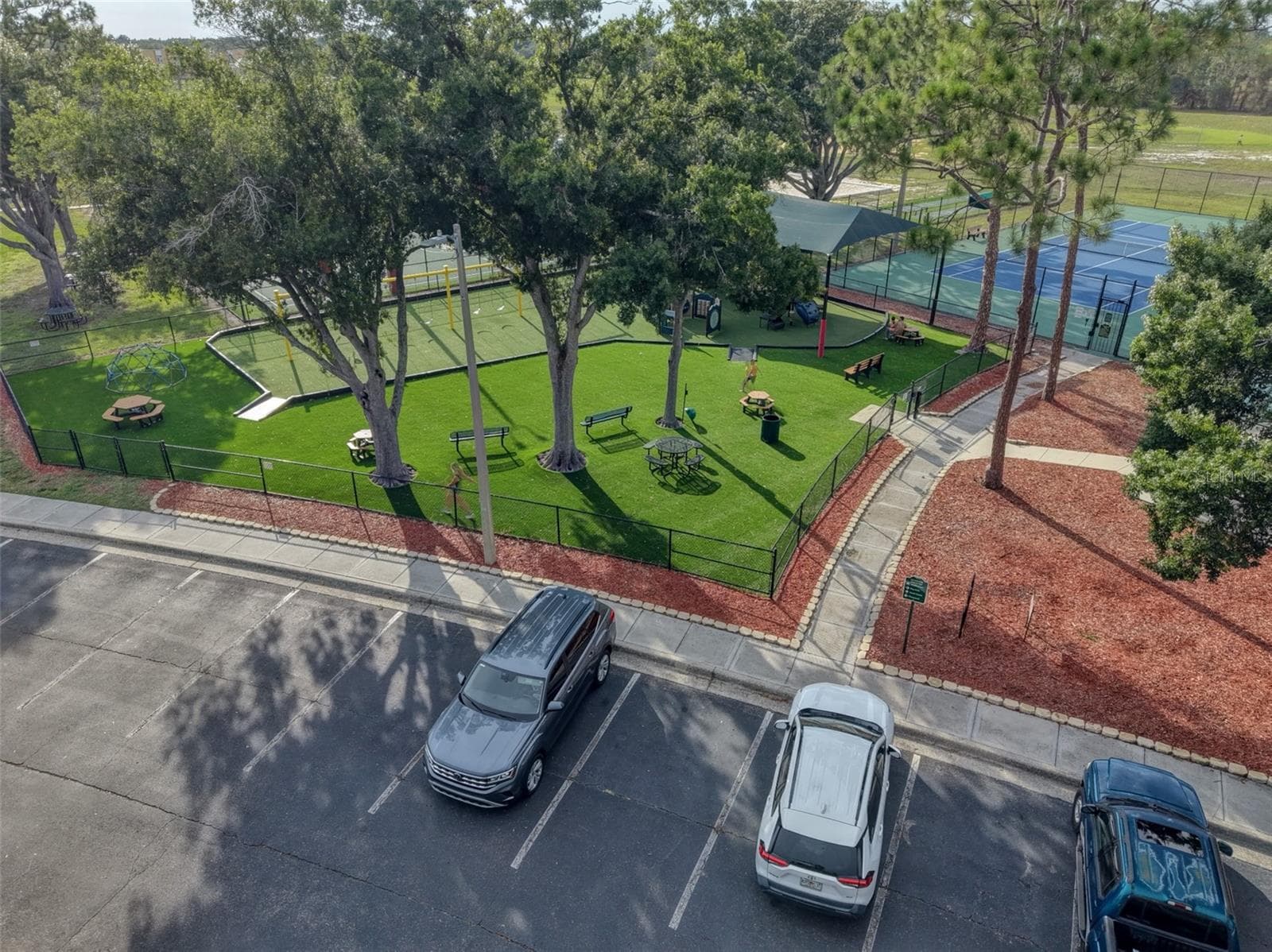 Amenities - 13222 PINE CREEK CIR, RIVERVIEW