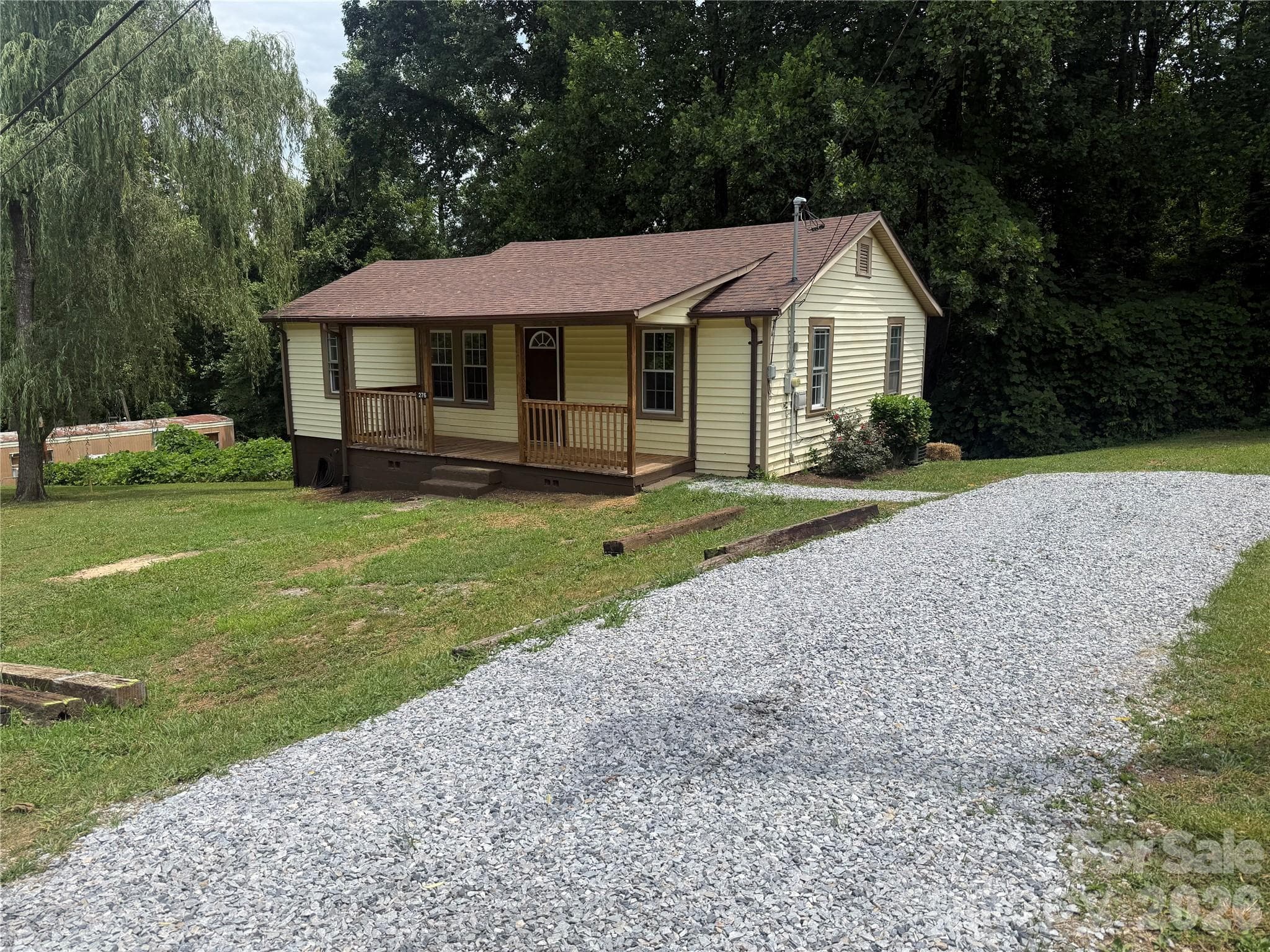 Single Family Residence at 276 Kathy Street, Marion, photo 2 of 22