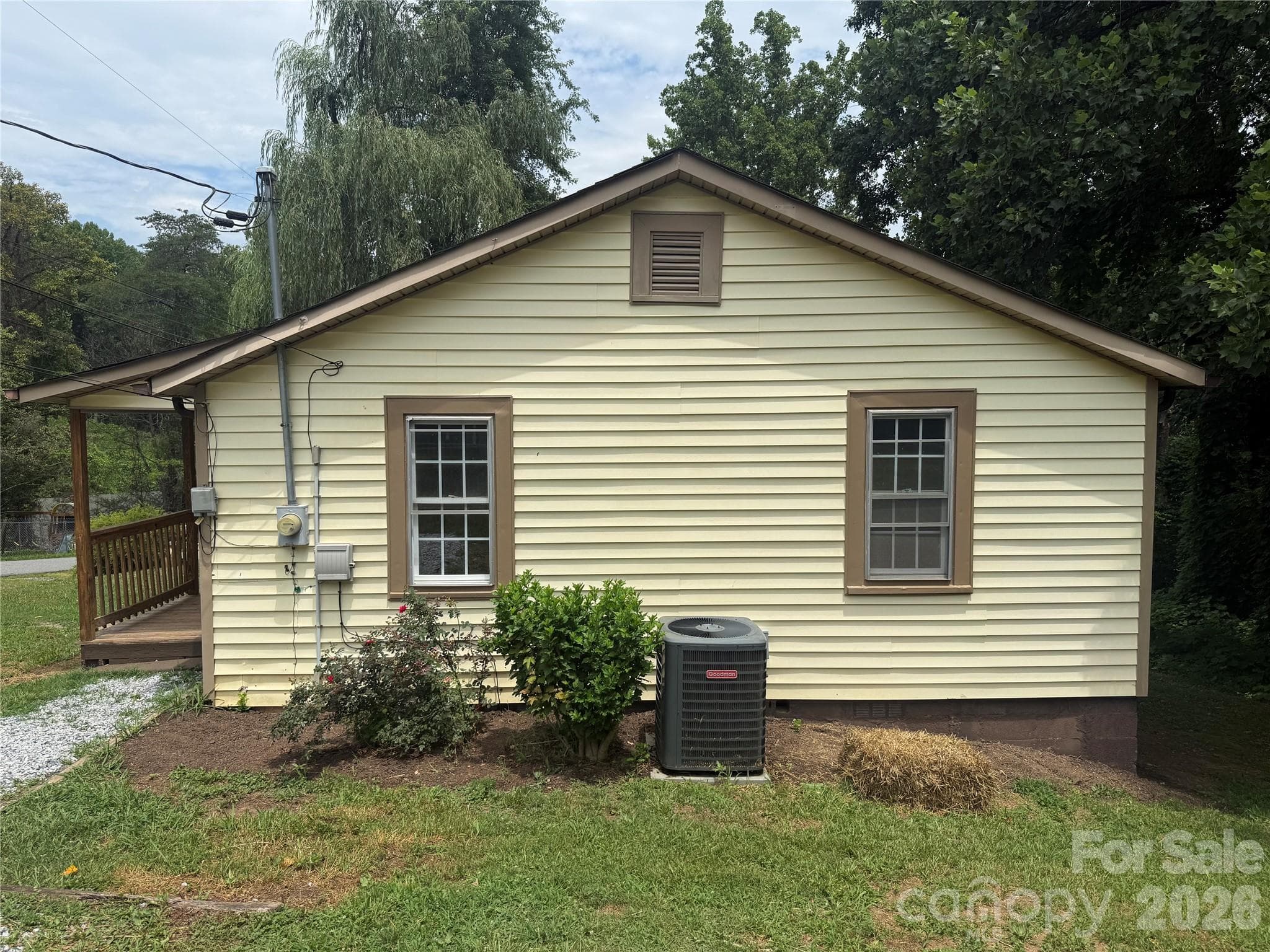 Single Family Residence at 276 Kathy Street, Marion, photo 20 of 22