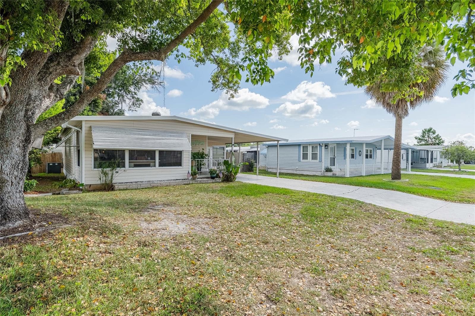 Manufactured Home at 36749 JODI AVE, ZEPHYRHILLS, photo 33 of 50
