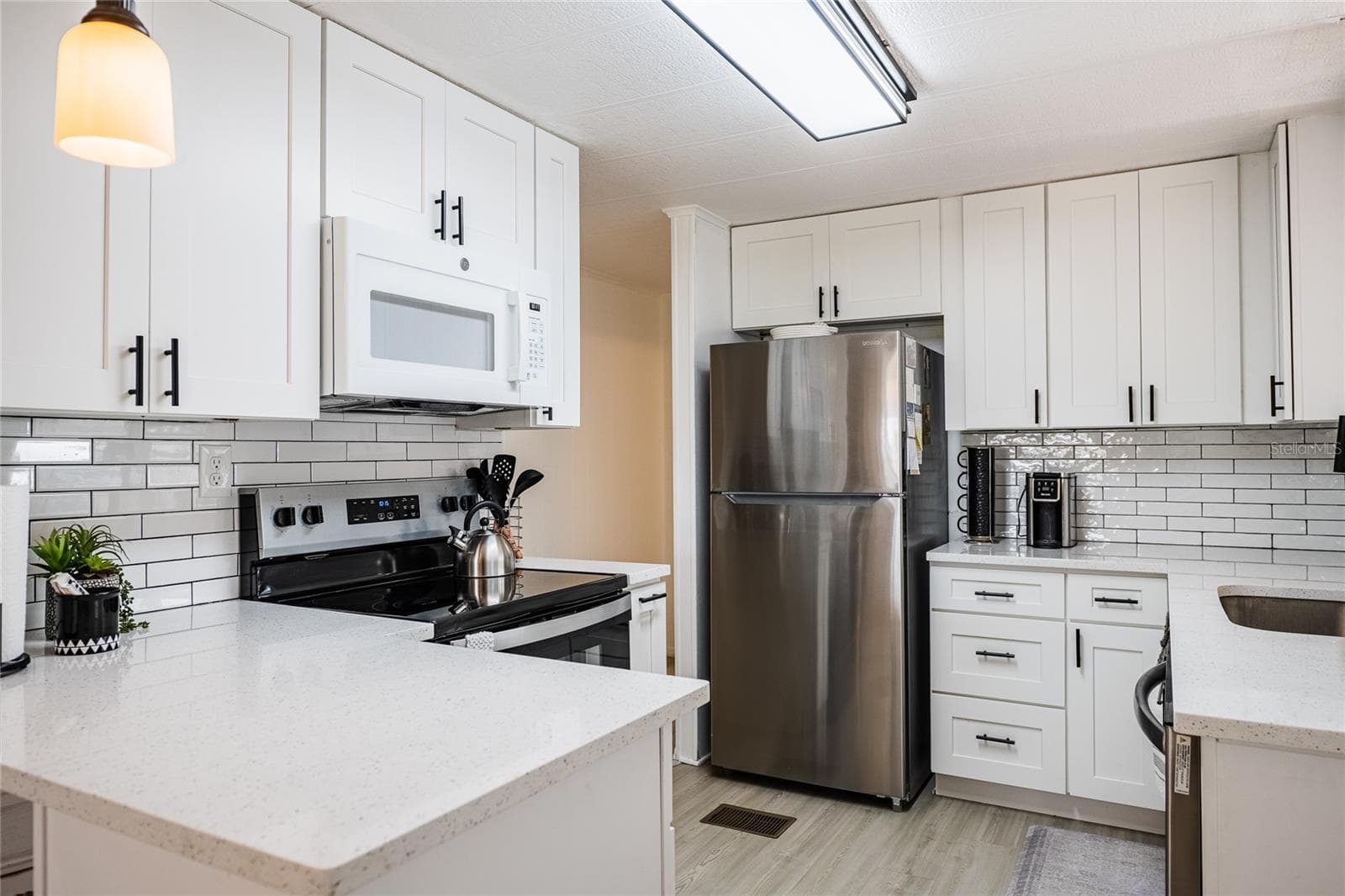 Manufactured Home at 36749 JODI AVE, ZEPHYRHILLS, photo 2 of 50