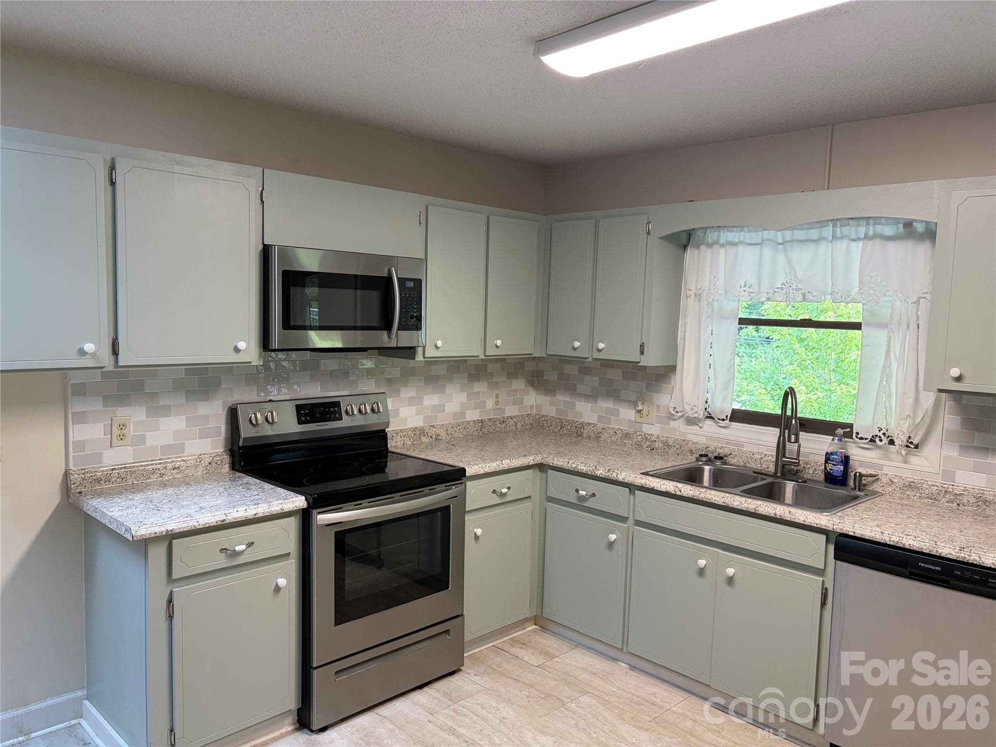 Single Family Residence at 256A Bruce Road, Mars Hill, photo 6 of 41