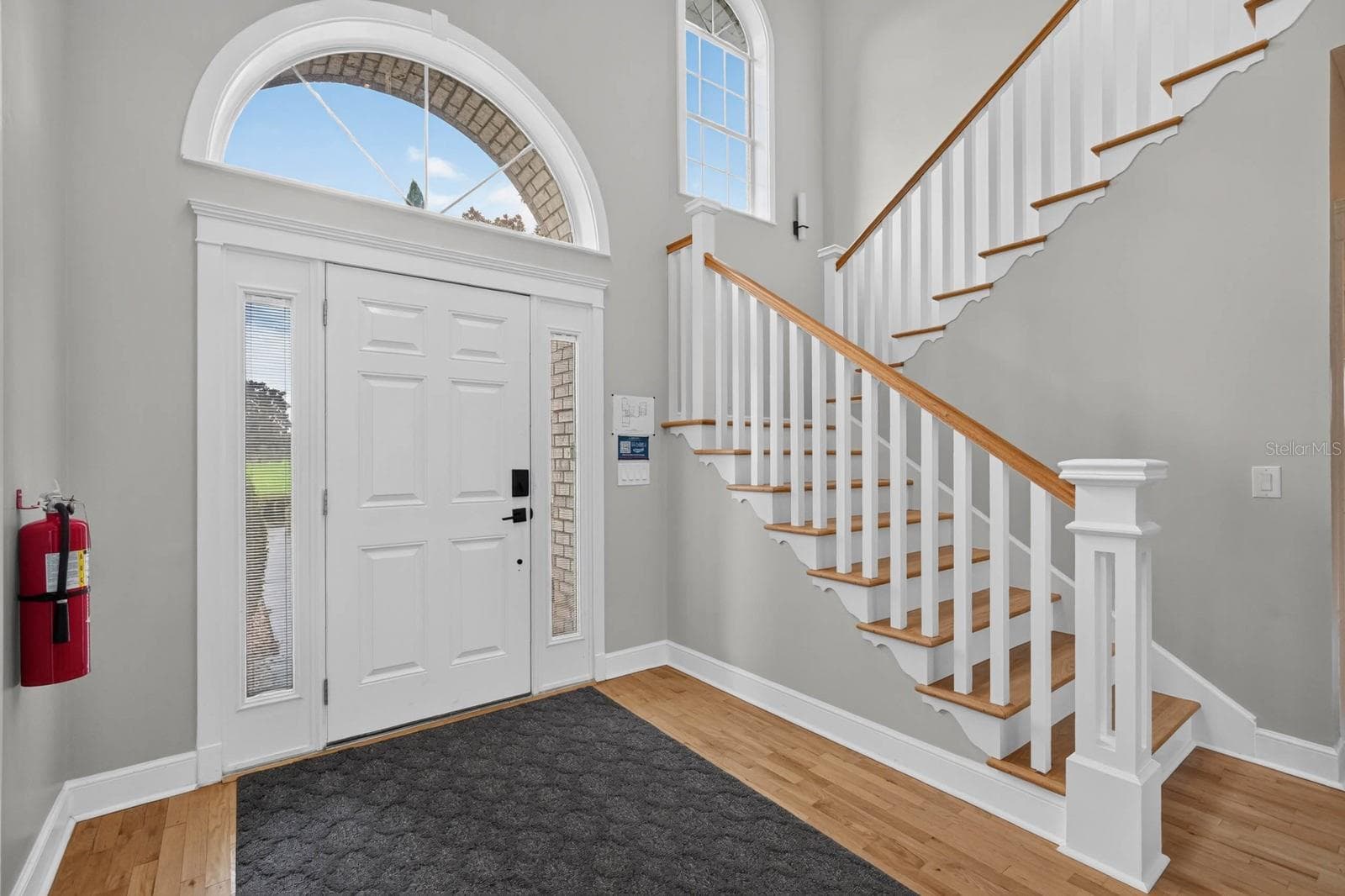 Single Family Residence at 350 FOX HOLLOW FARMS RD, PIERSON, photo 9 of 97
