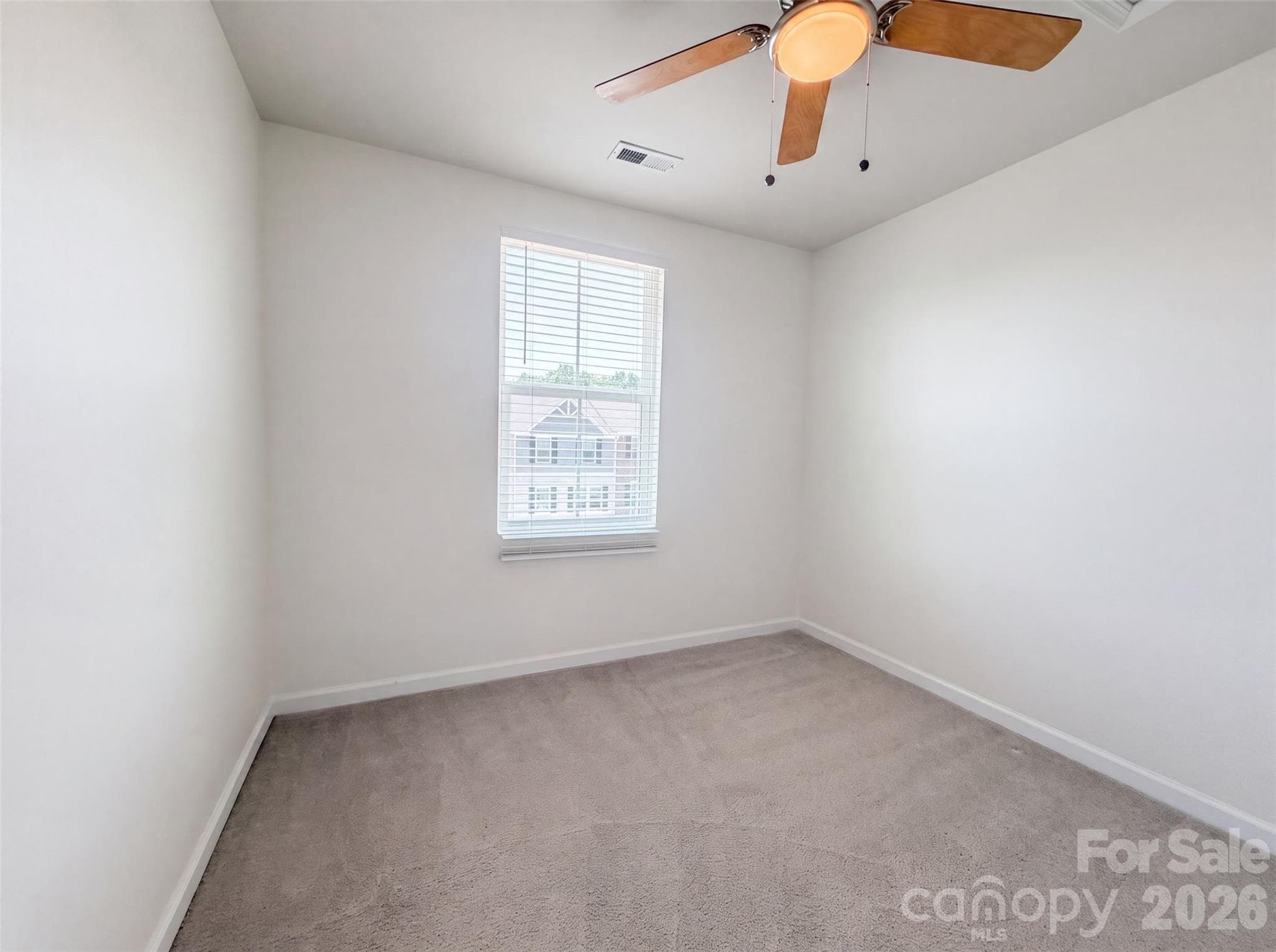 Townhouse at 923 Taybyn Road, Fort Mill, photo 9 of 14