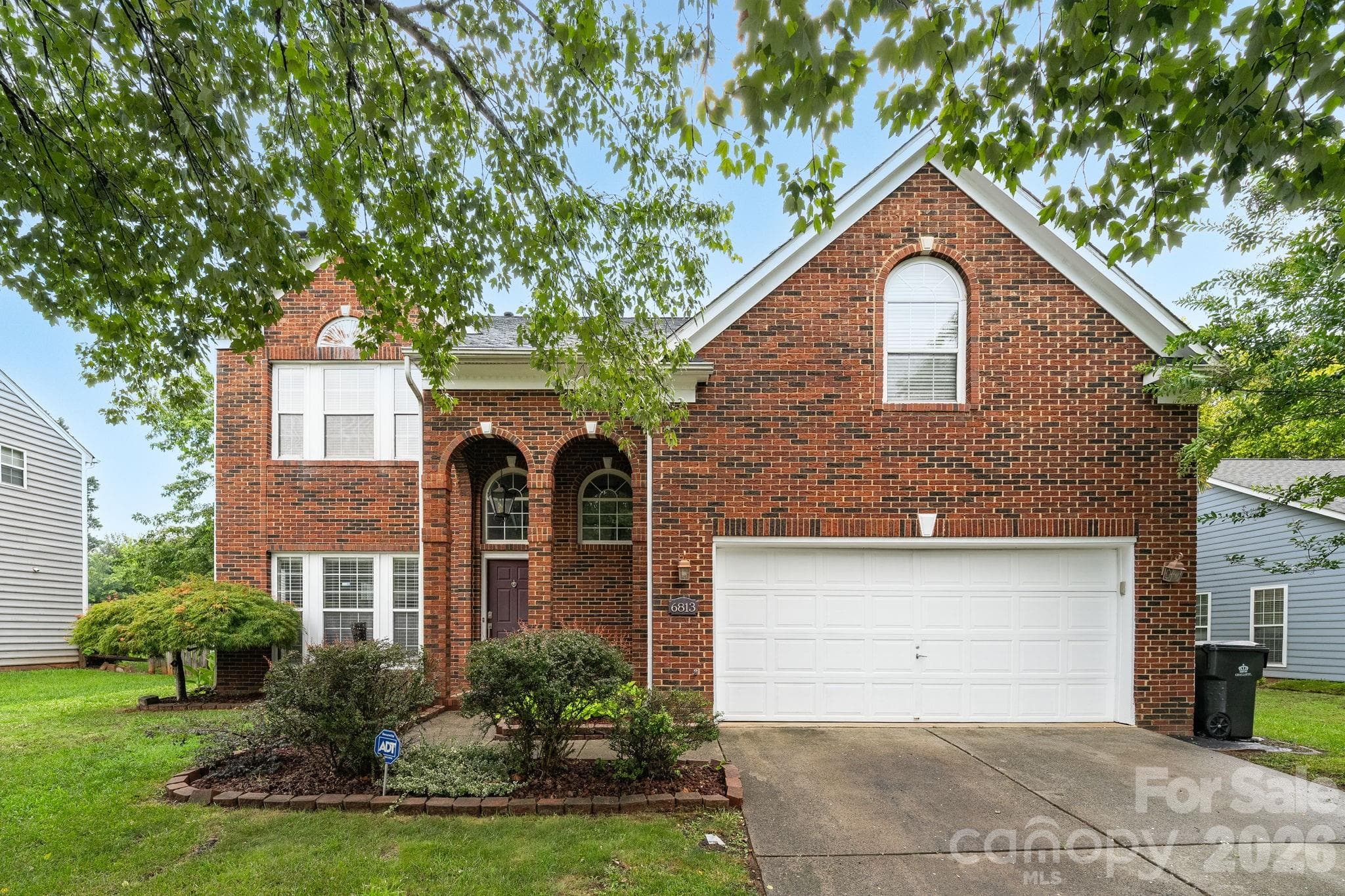 6813 Neuhoff Lane