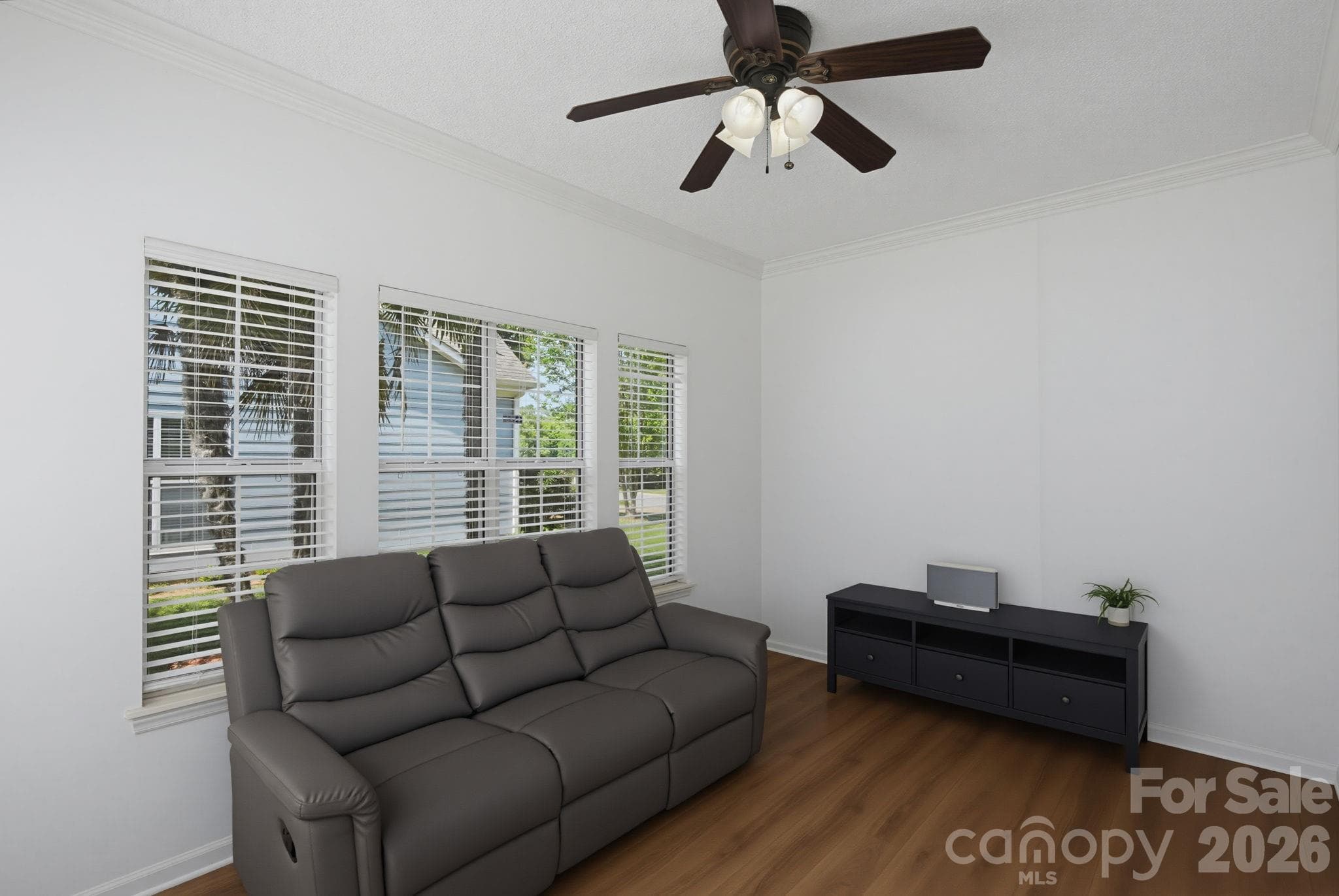 Single Family Residence at 6813 Neuhoff Lane, Charlotte, photo 13 of 30