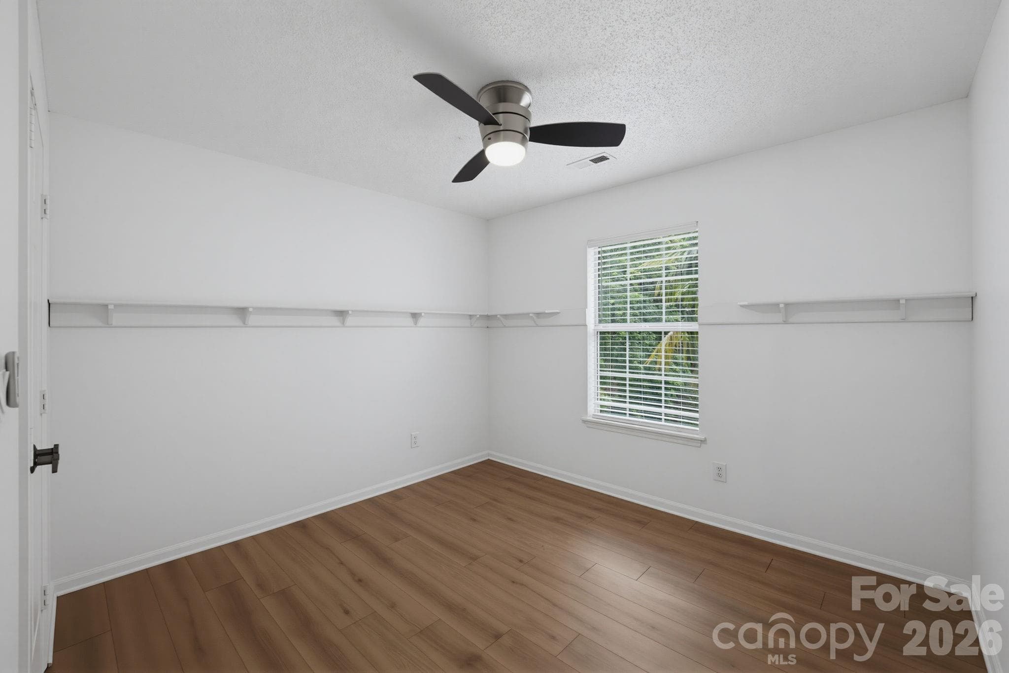 Single Family Residence at 6813 Neuhoff Lane, Charlotte, photo 23 of 30