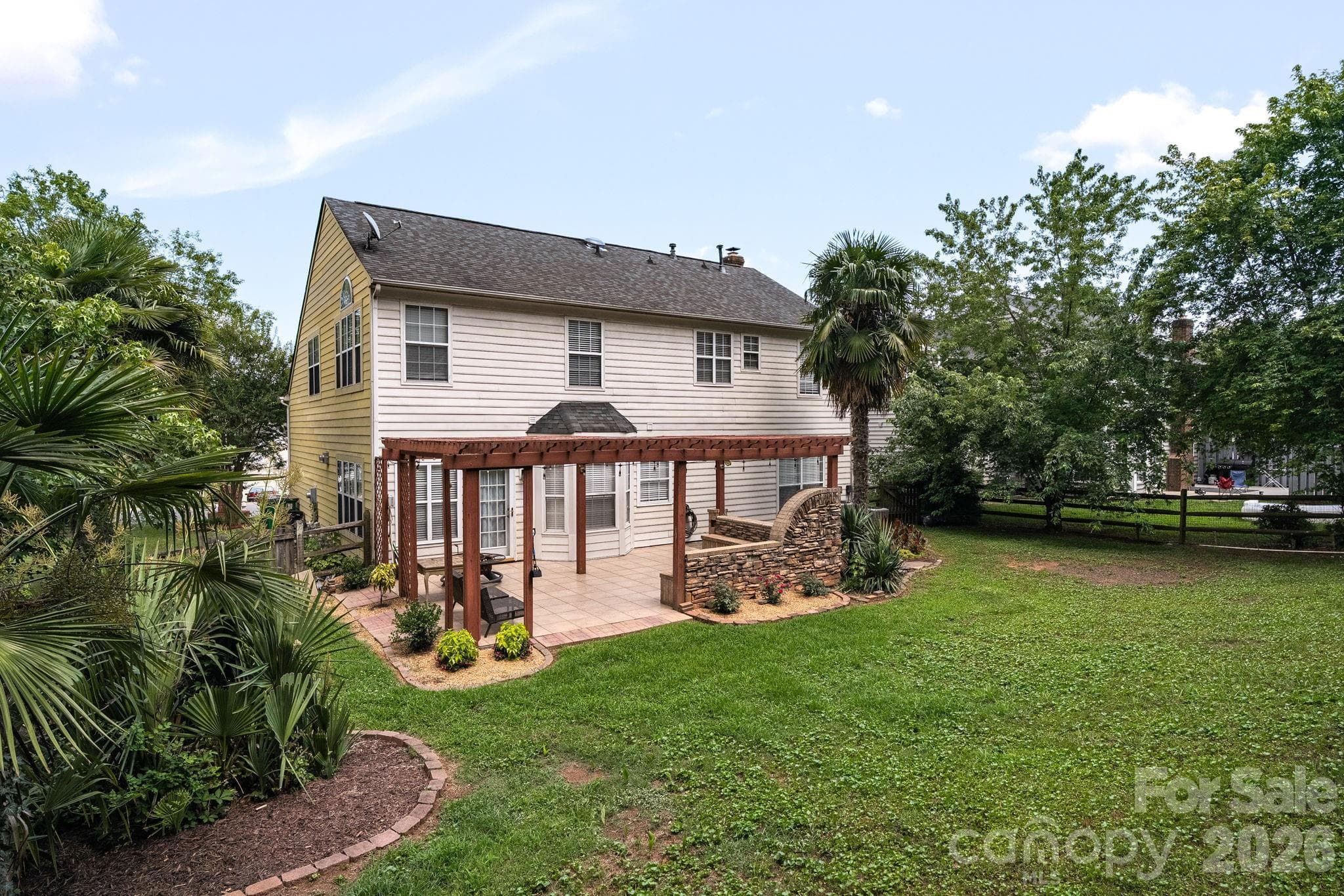 Single Family Residence at 6813 Neuhoff Lane, Charlotte, photo 25 of 30