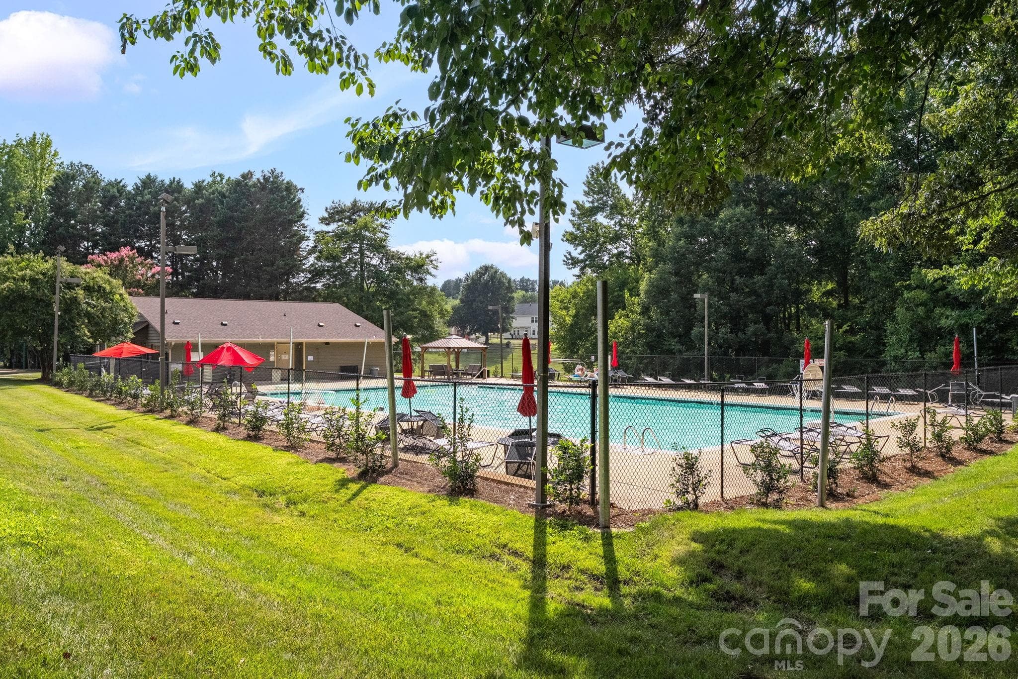 Single Family Residence at 6813 Neuhoff Lane, Charlotte, photo 29 of 30