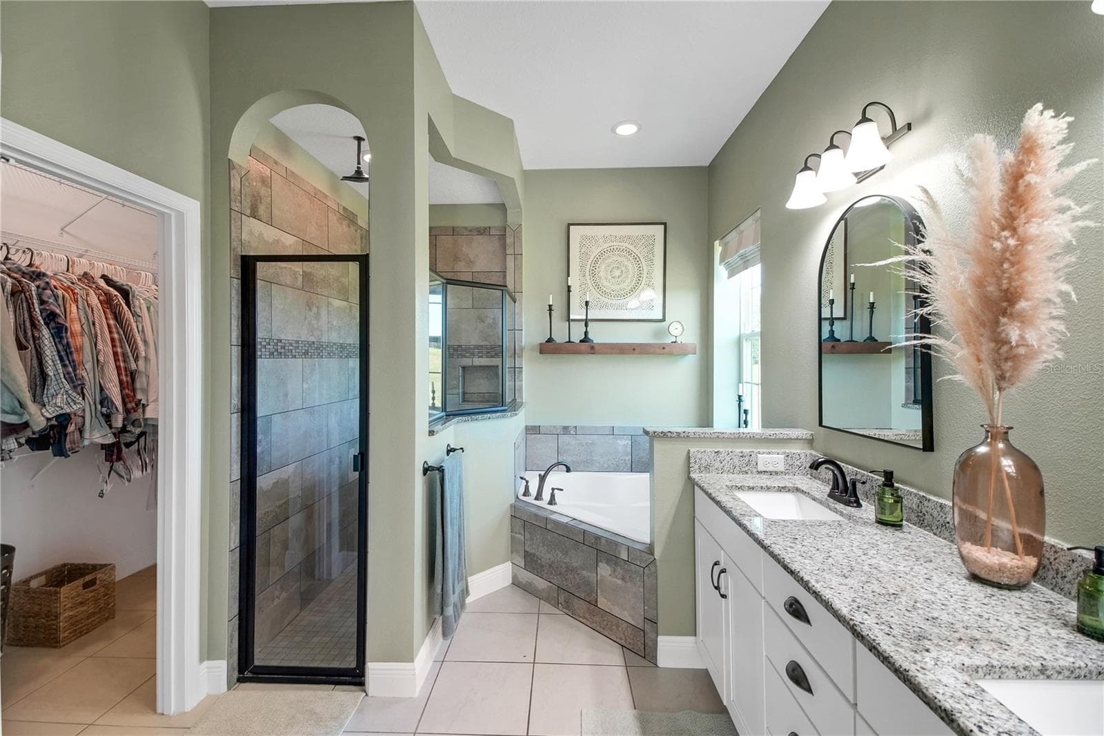 Primary bathroom - 10757 COUNTY ROAD 223, OXFORD