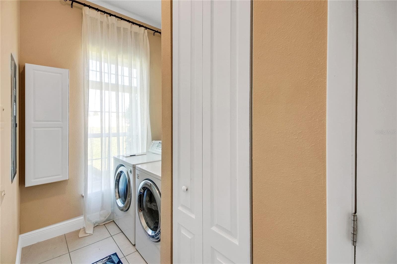 Laundry room - 10757 COUNTY ROAD 223, OXFORD