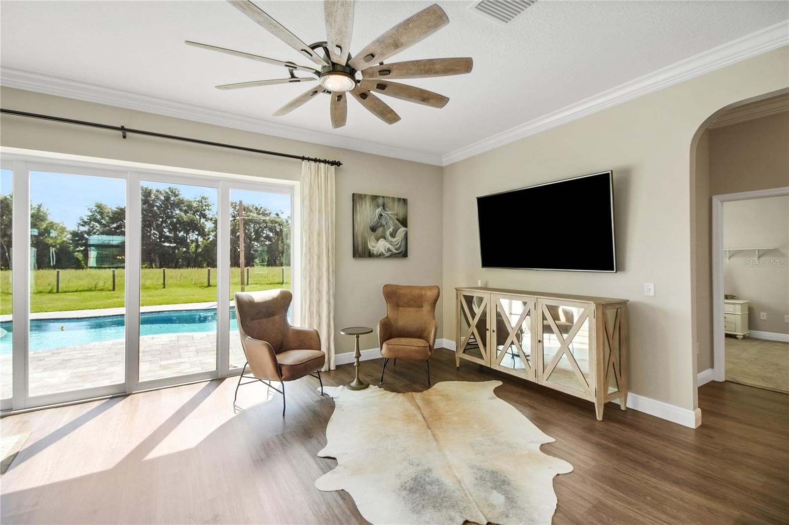 Living area - 10757 COUNTY ROAD 223, OXFORD
