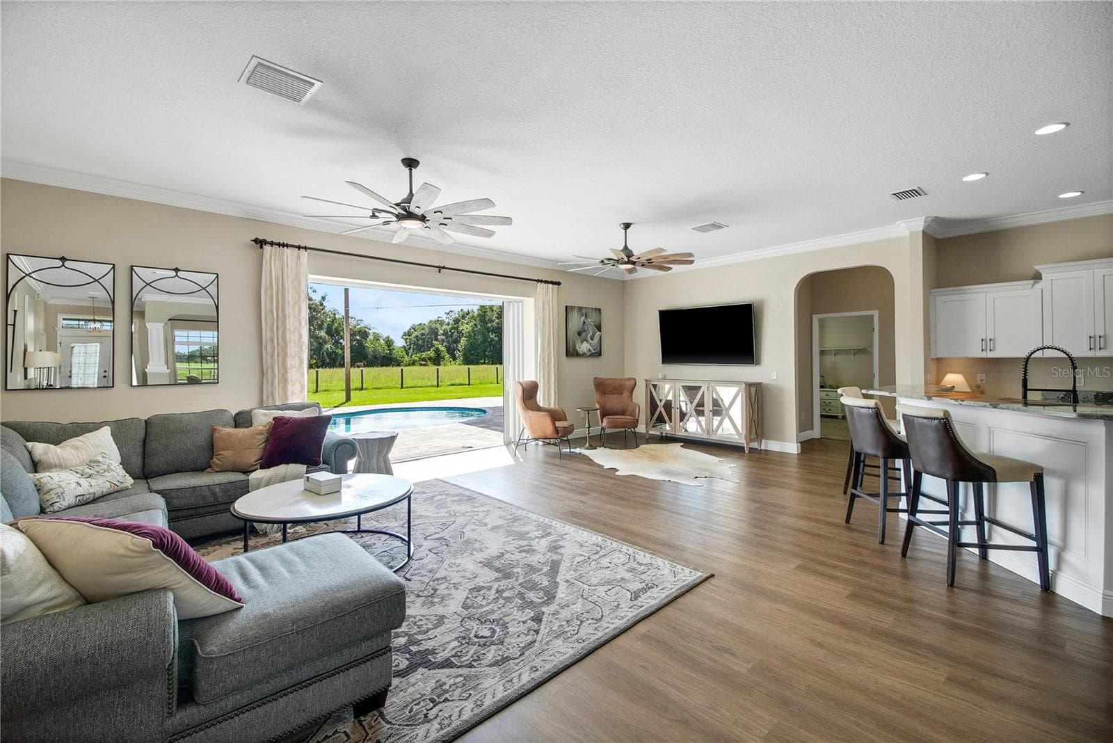 Living area - 10757 COUNTY ROAD 223, OXFORD