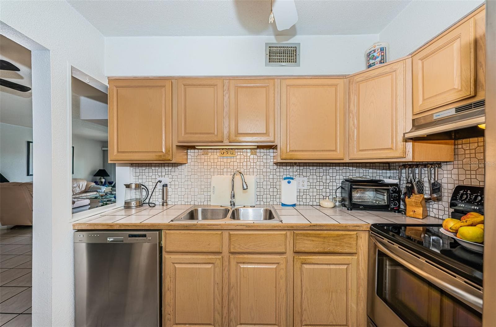 Condominium at 10365 PARADISE BLVD #16, TREASURE ISLAND, photo 17 of 46