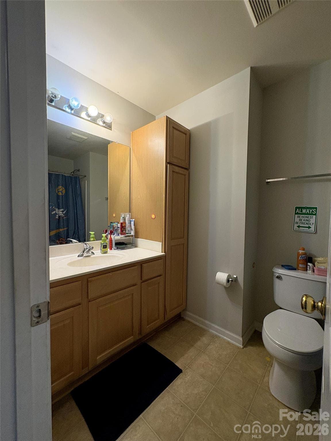 Upper level full bathroom - 11637 Coddington Ridge Drive, Charlotte