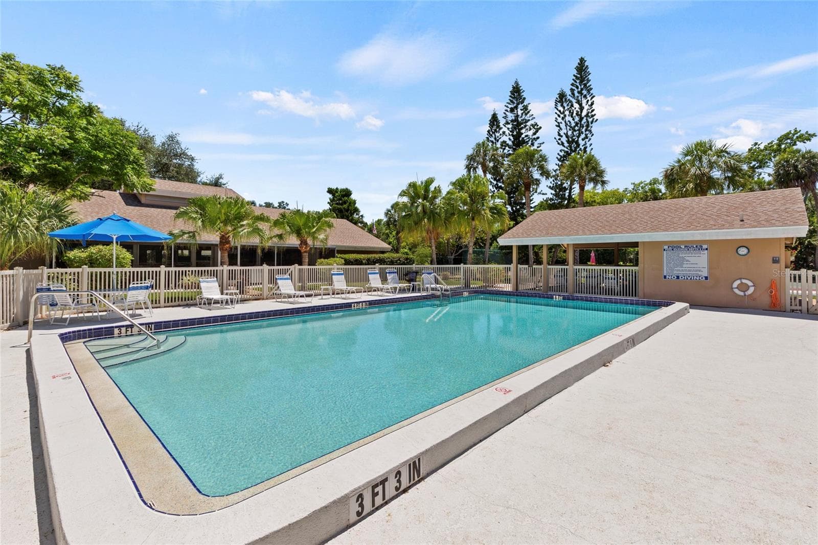 Condominium at 4845 VILLAGE GARDENS DR #177, SARASOTA, photo 23 of 27