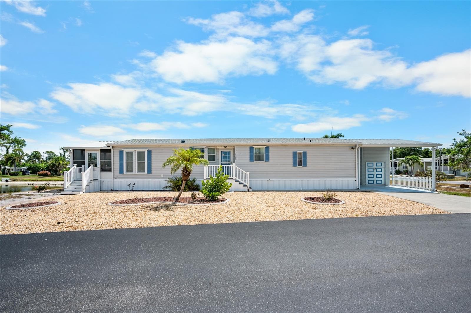 Manufactured Home at 9177 PINEHAVEN WAY, ENGLEWOOD, photo 23 of 49