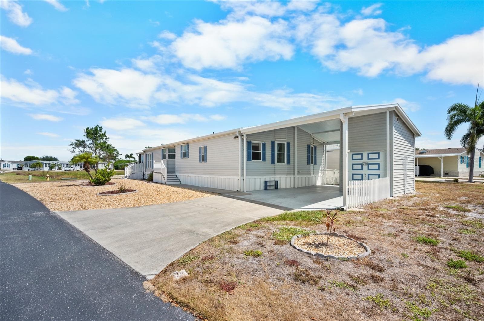 Manufactured Home at 9177 PINEHAVEN WAY, ENGLEWOOD, photo 24 of 49