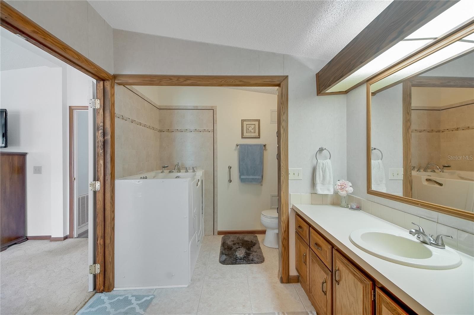 Manufactured Home at 1203 GRANADA CT, THE VILLAGES, photo 21 of 35