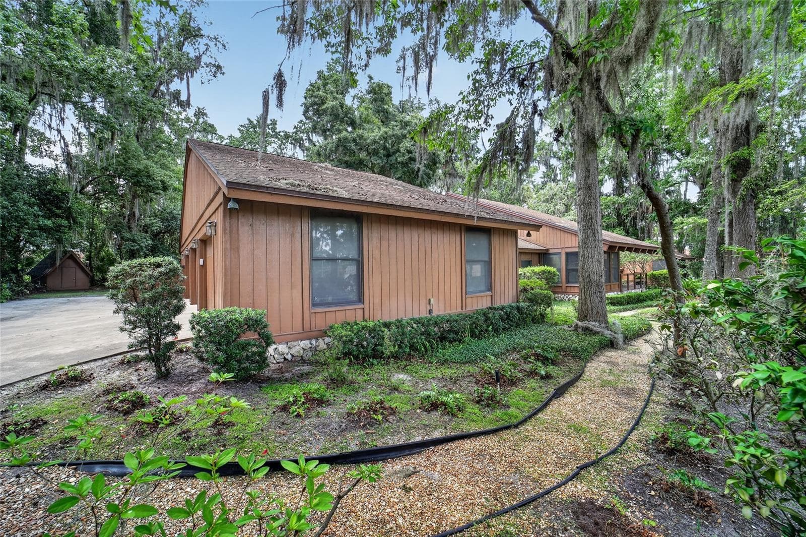Single Family Residence at 2411 SE 15TH ST, OCALA, photo 6 of 100