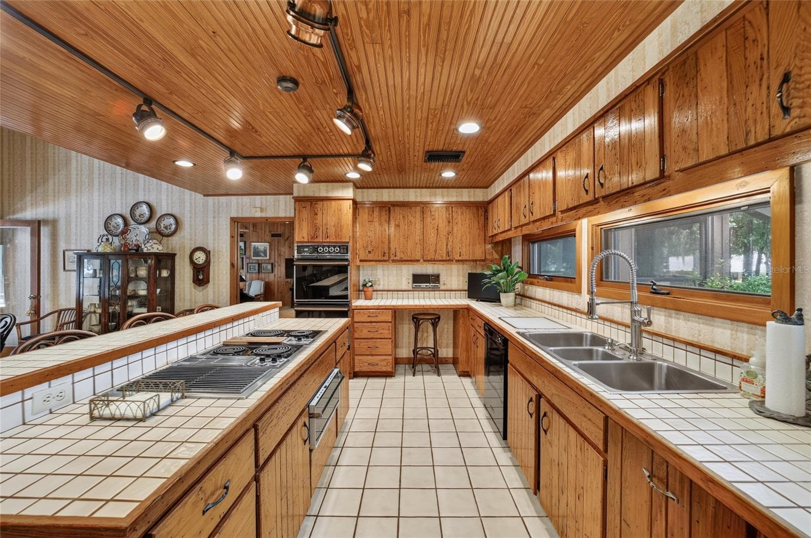 Single Family Residence at 2411 SE 15TH ST, OCALA, photo 54 of 100