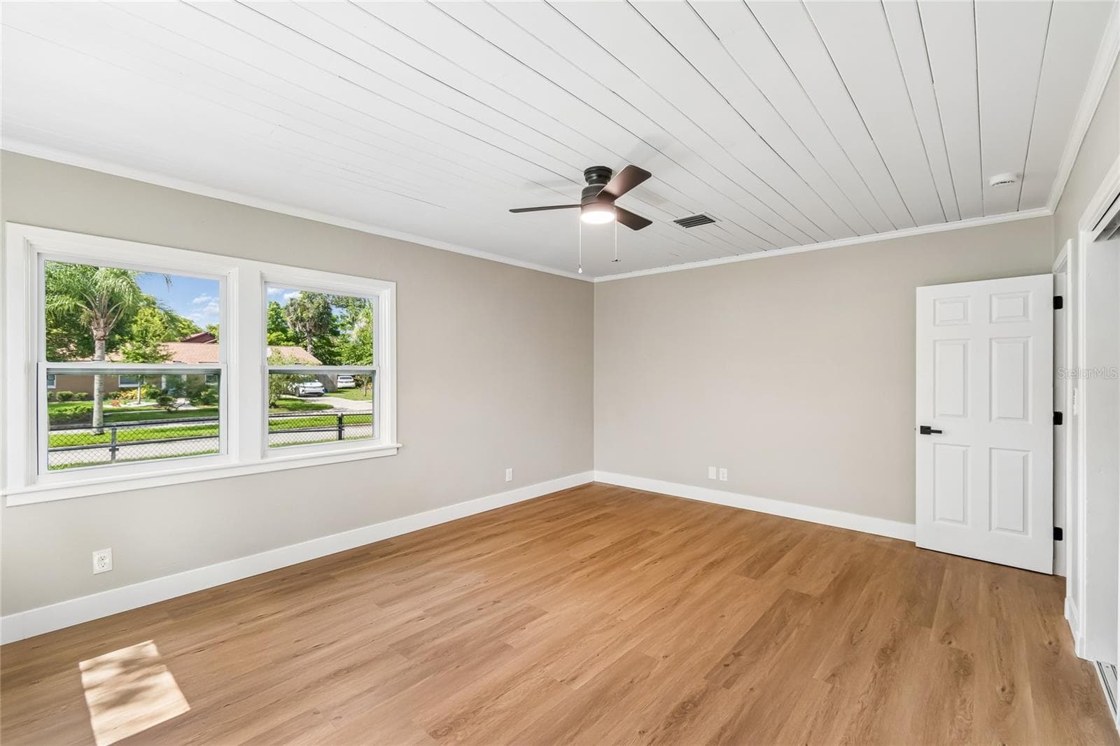 Single Family Residence at 400 PLUMOSA DR, SANFORD, photo 47 of 93
