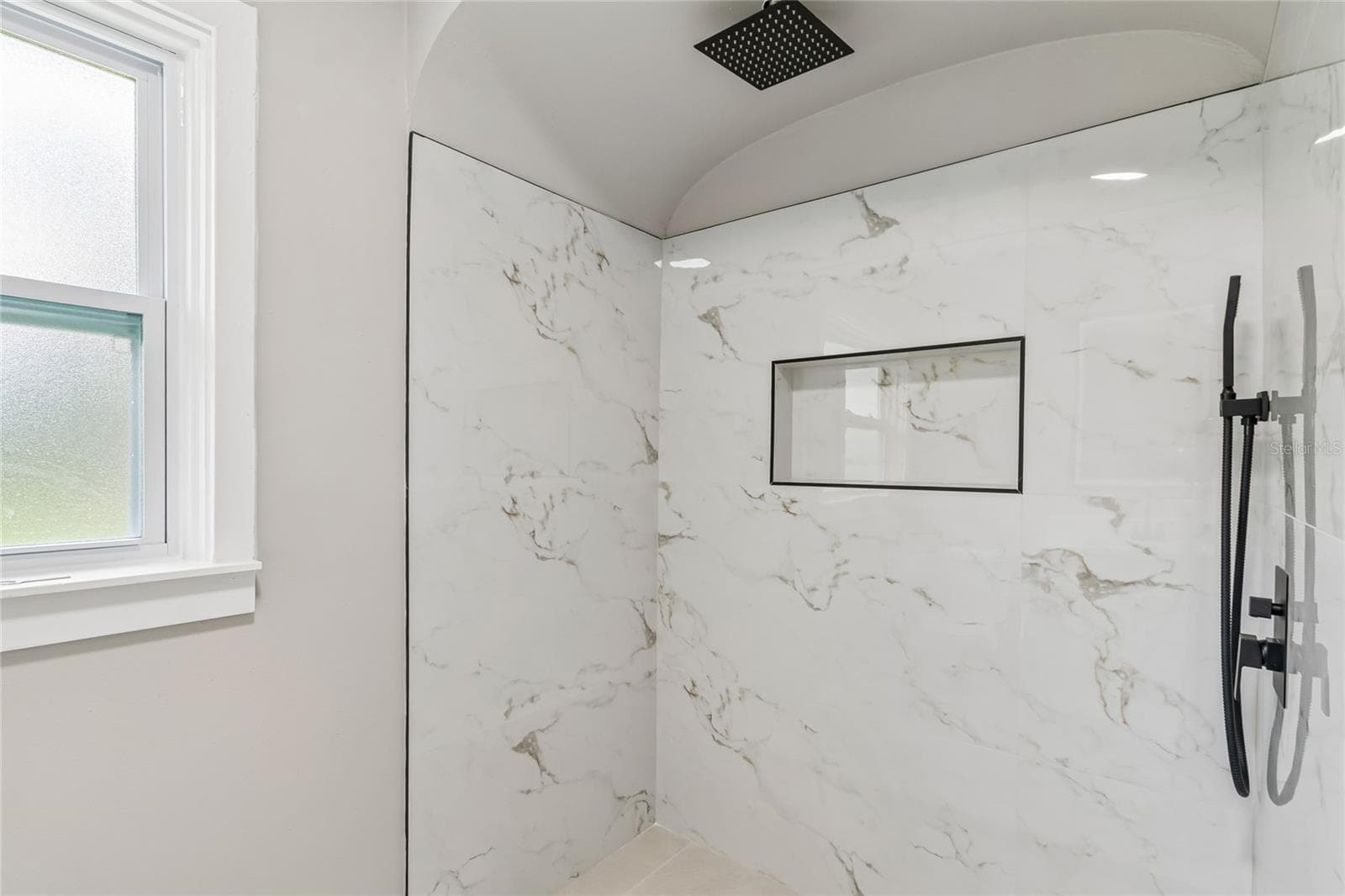 Single Family Residence at 400 PLUMOSA DR, SANFORD, photo 57 of 93