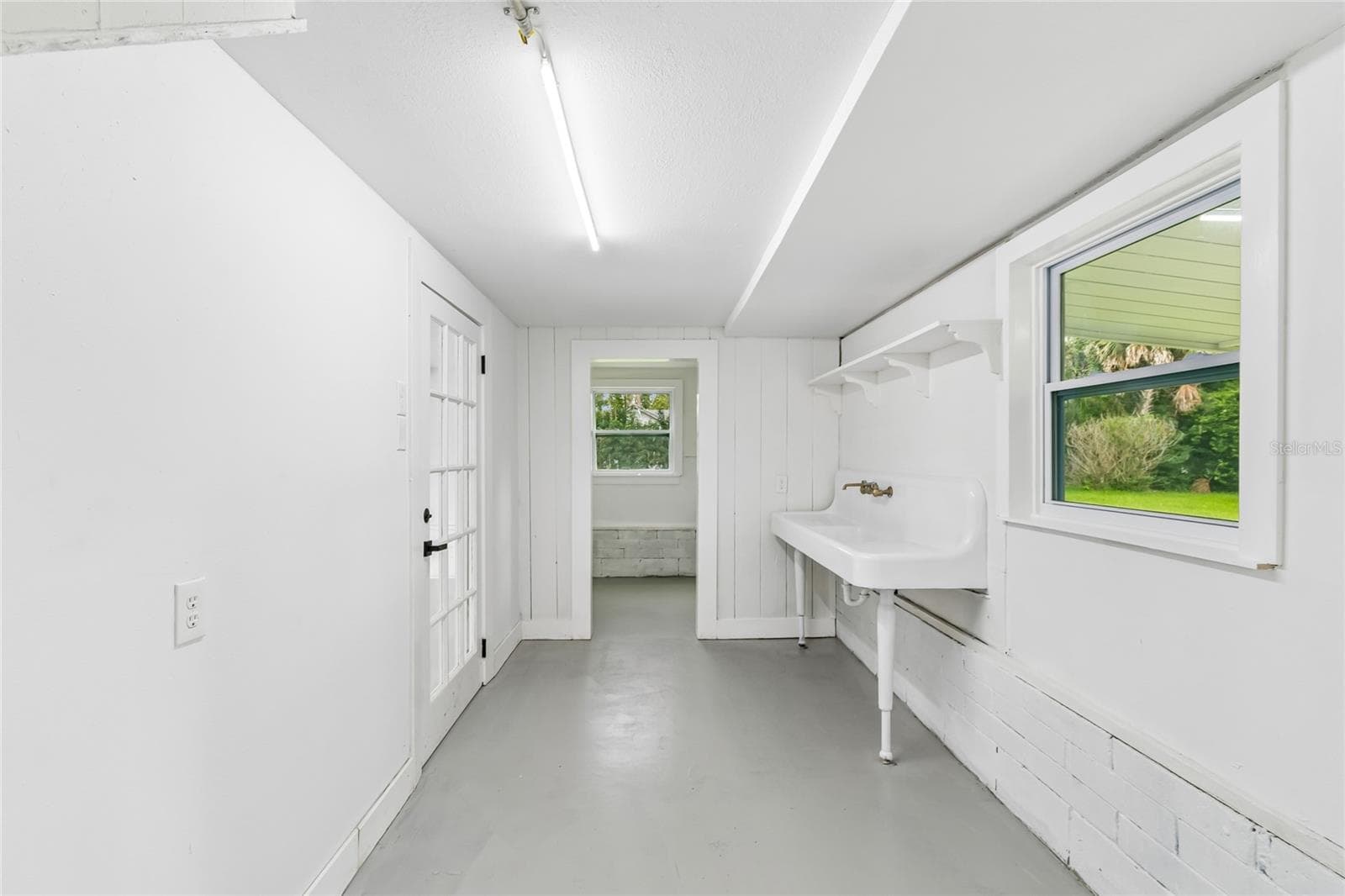 Single Family Residence at 400 PLUMOSA DR, SANFORD, photo 67 of 93