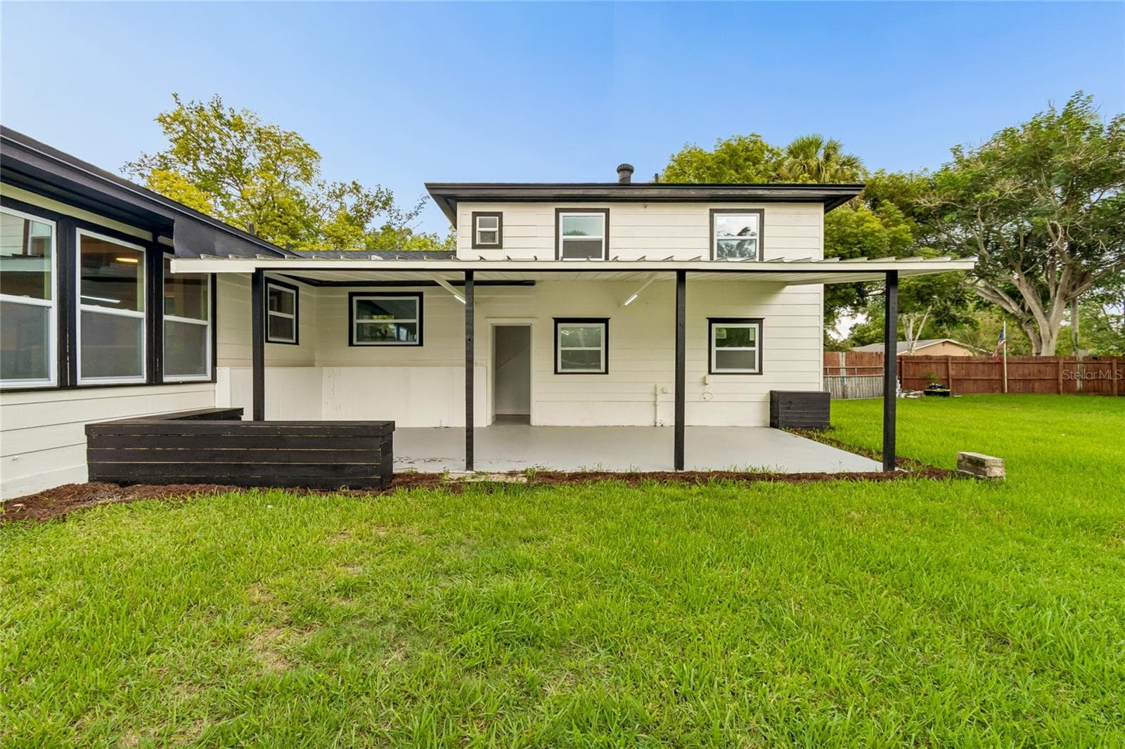 Single Family Residence at 400 PLUMOSA DR, SANFORD, photo 74 of 93