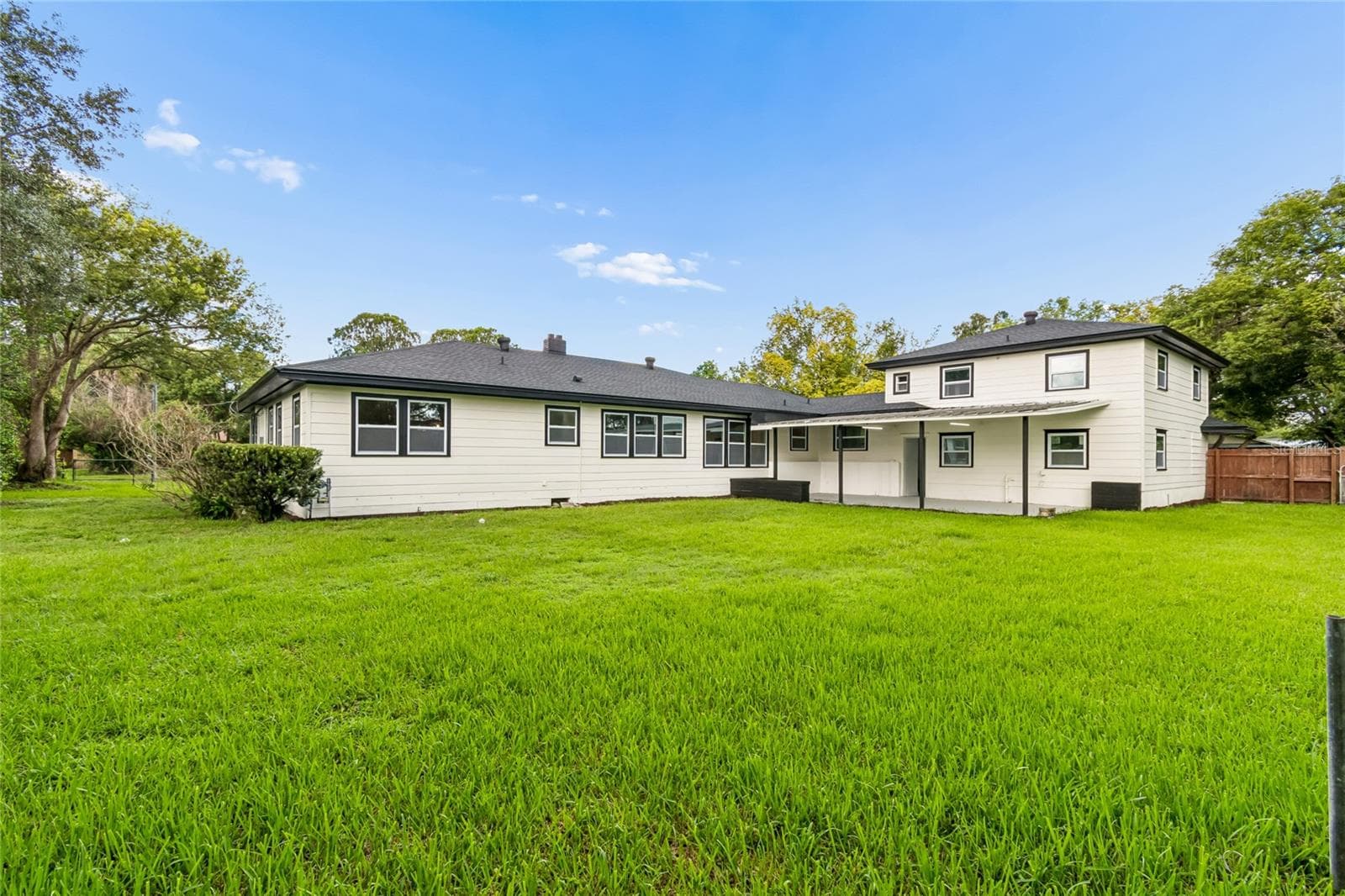 Single Family Residence at 400 PLUMOSA DR, SANFORD, photo 75 of 93