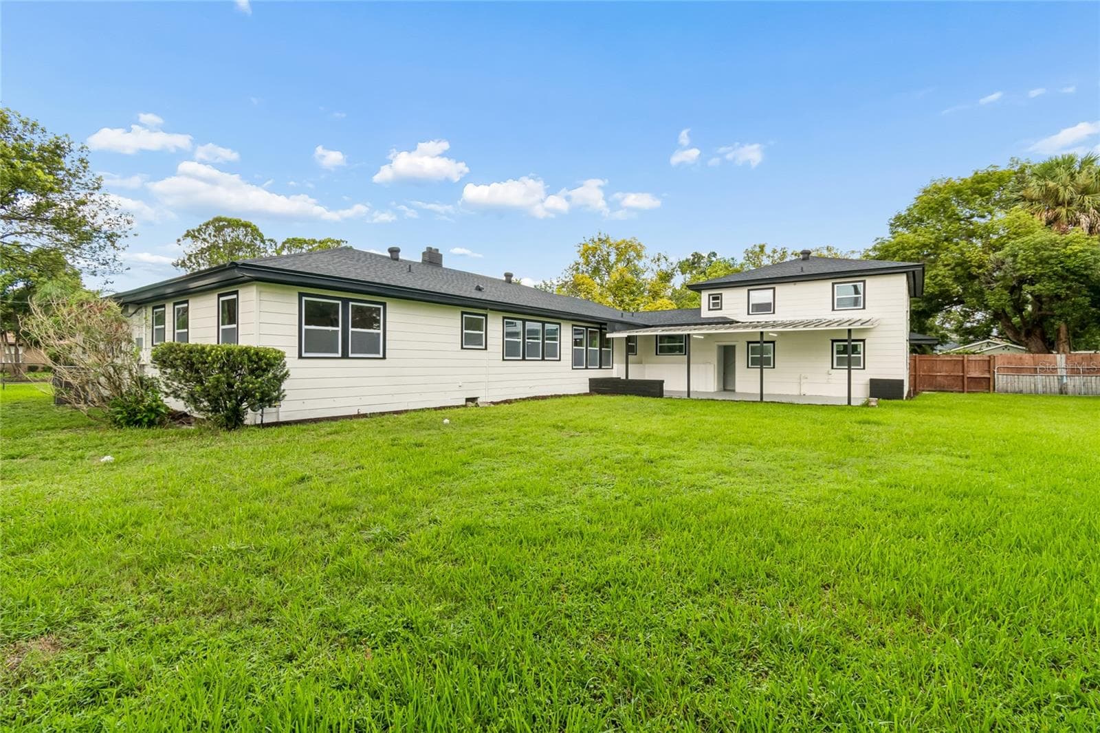 Single Family Residence at 400 PLUMOSA DR, SANFORD, photo 76 of 93