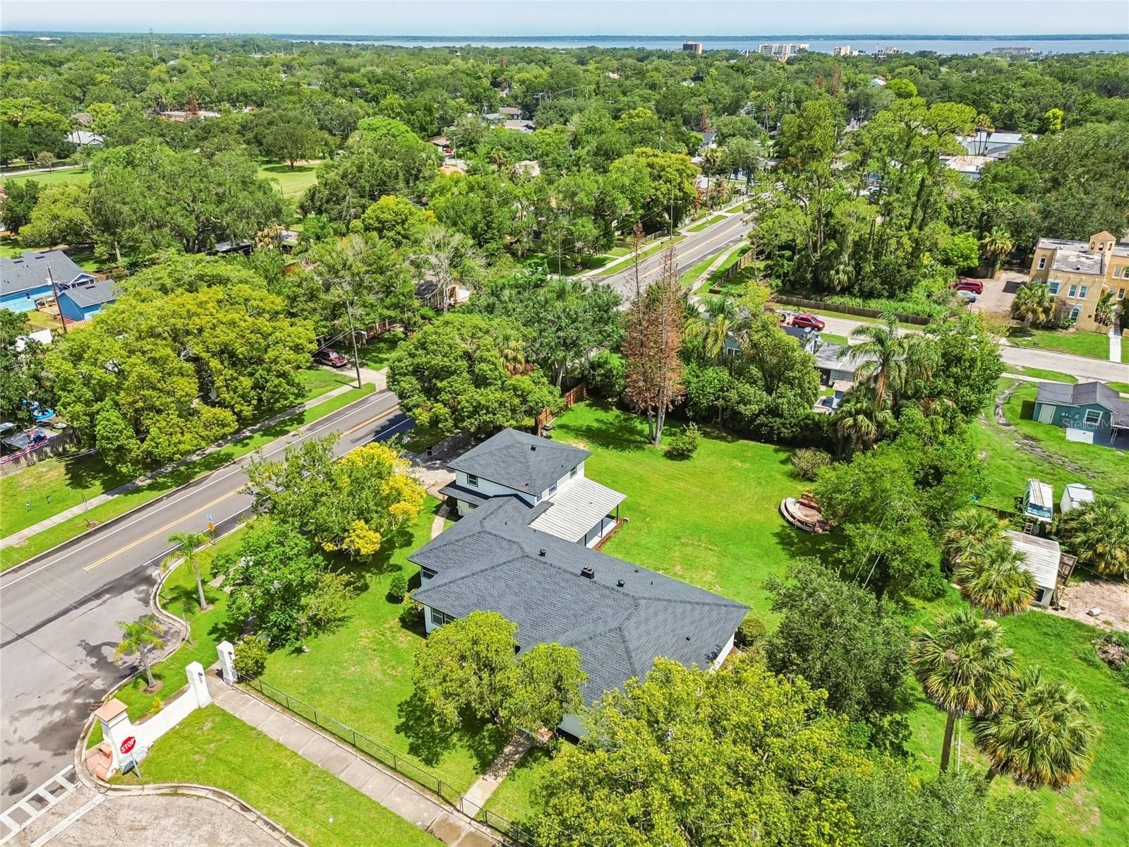 Single Family Residence at 400 PLUMOSA DR, SANFORD, photo 85 of 93