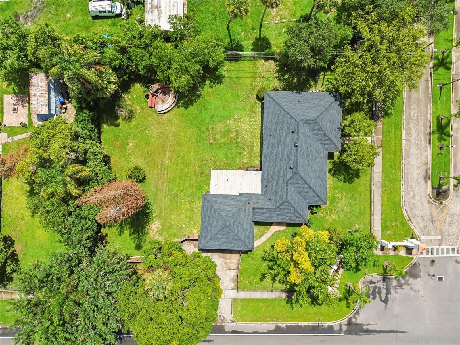 Single Family Residence at 400 PLUMOSA DR, SANFORD, photo 90 of 93
